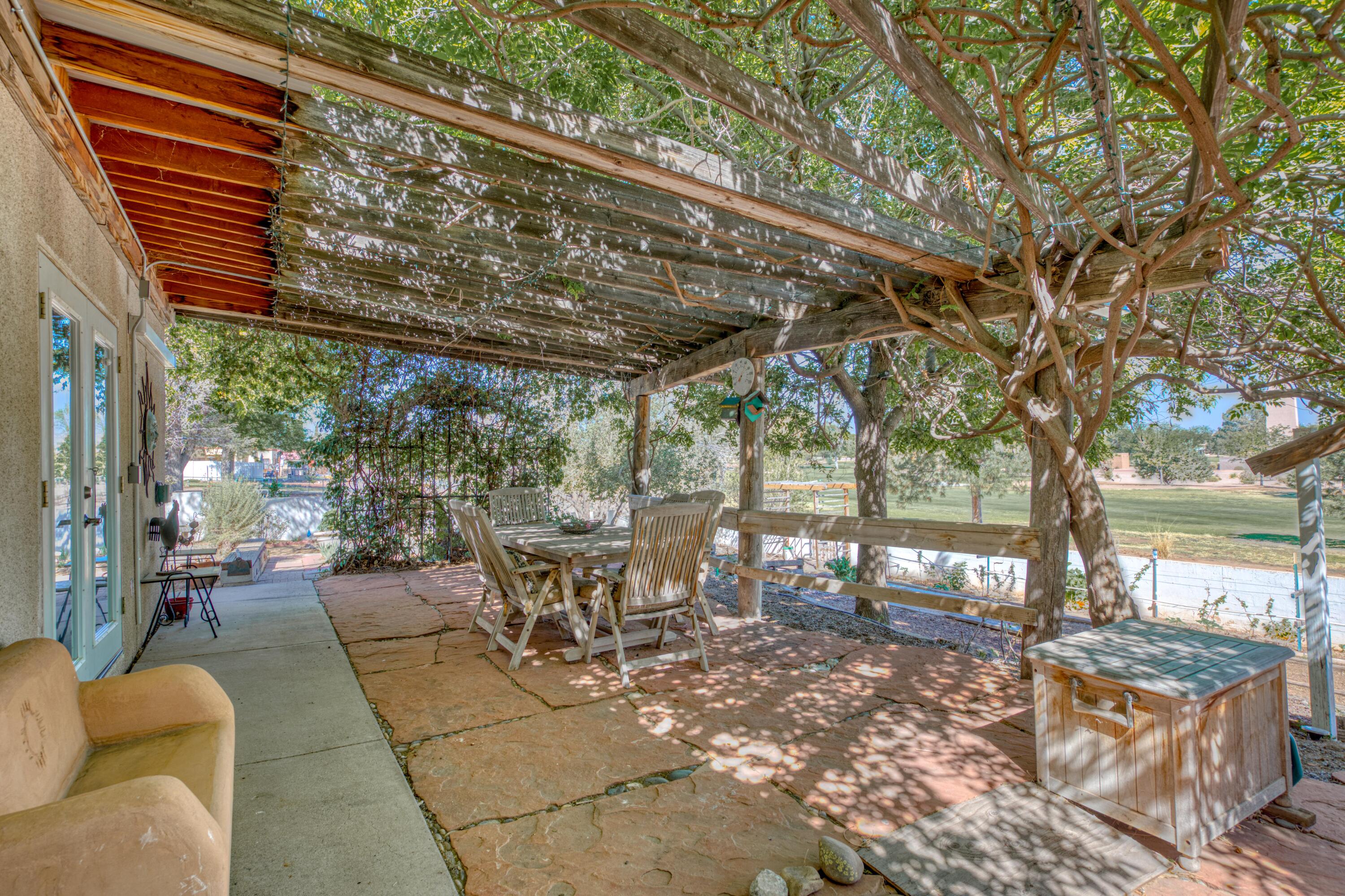 5039 JUSTIN Drive NW