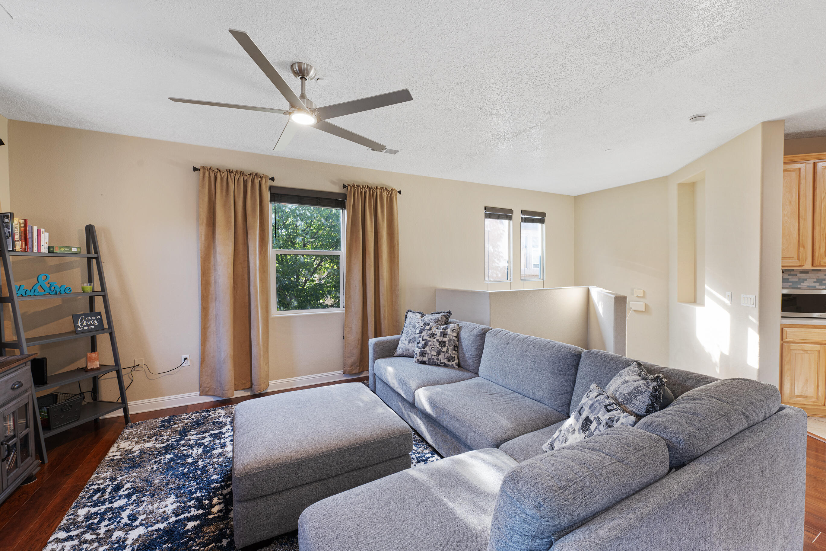 601 Menaul Boulevard Boulevard NE Unit: 4101