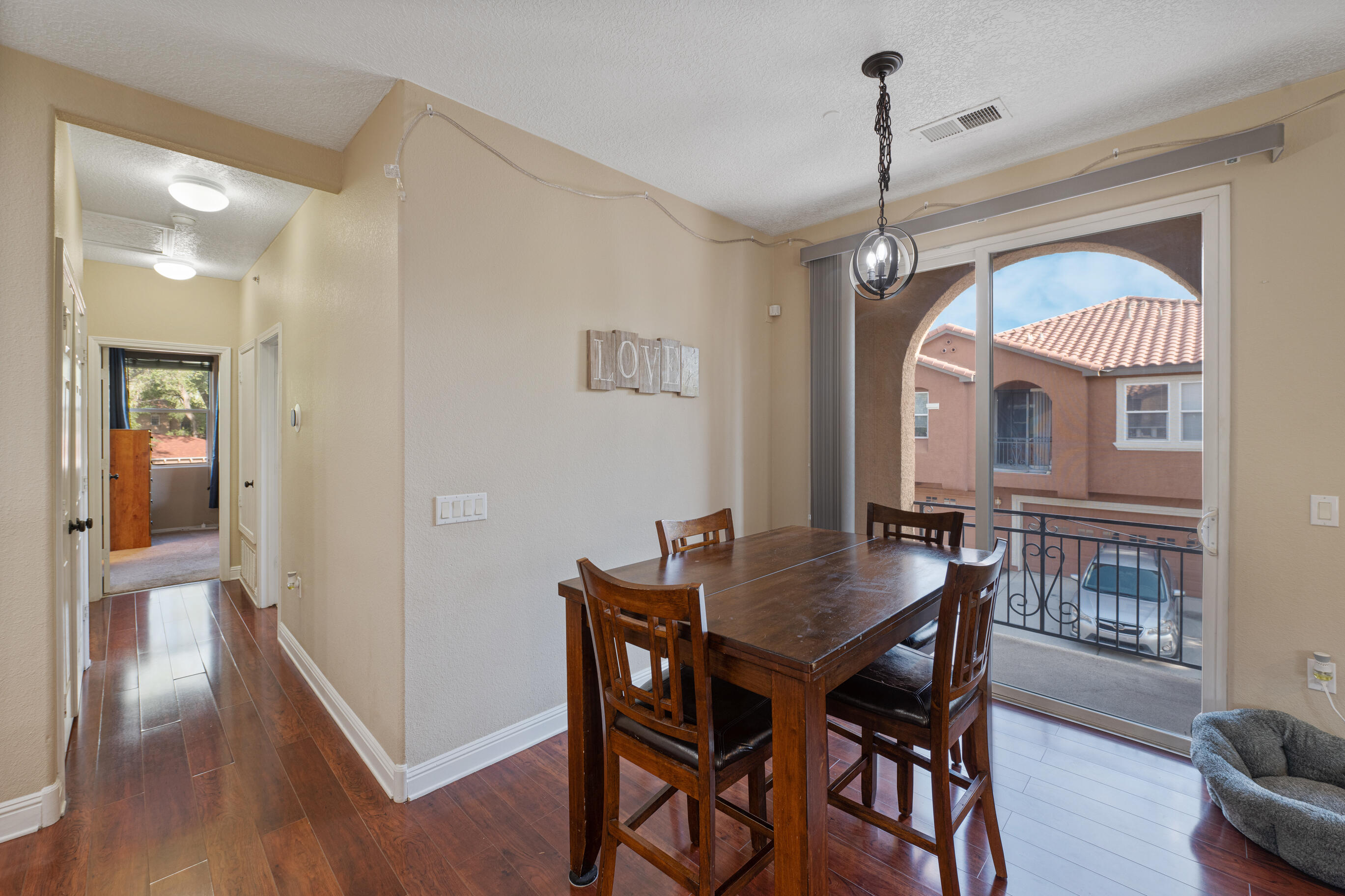 601 Menaul Boulevard Boulevard NE Unit: 4101