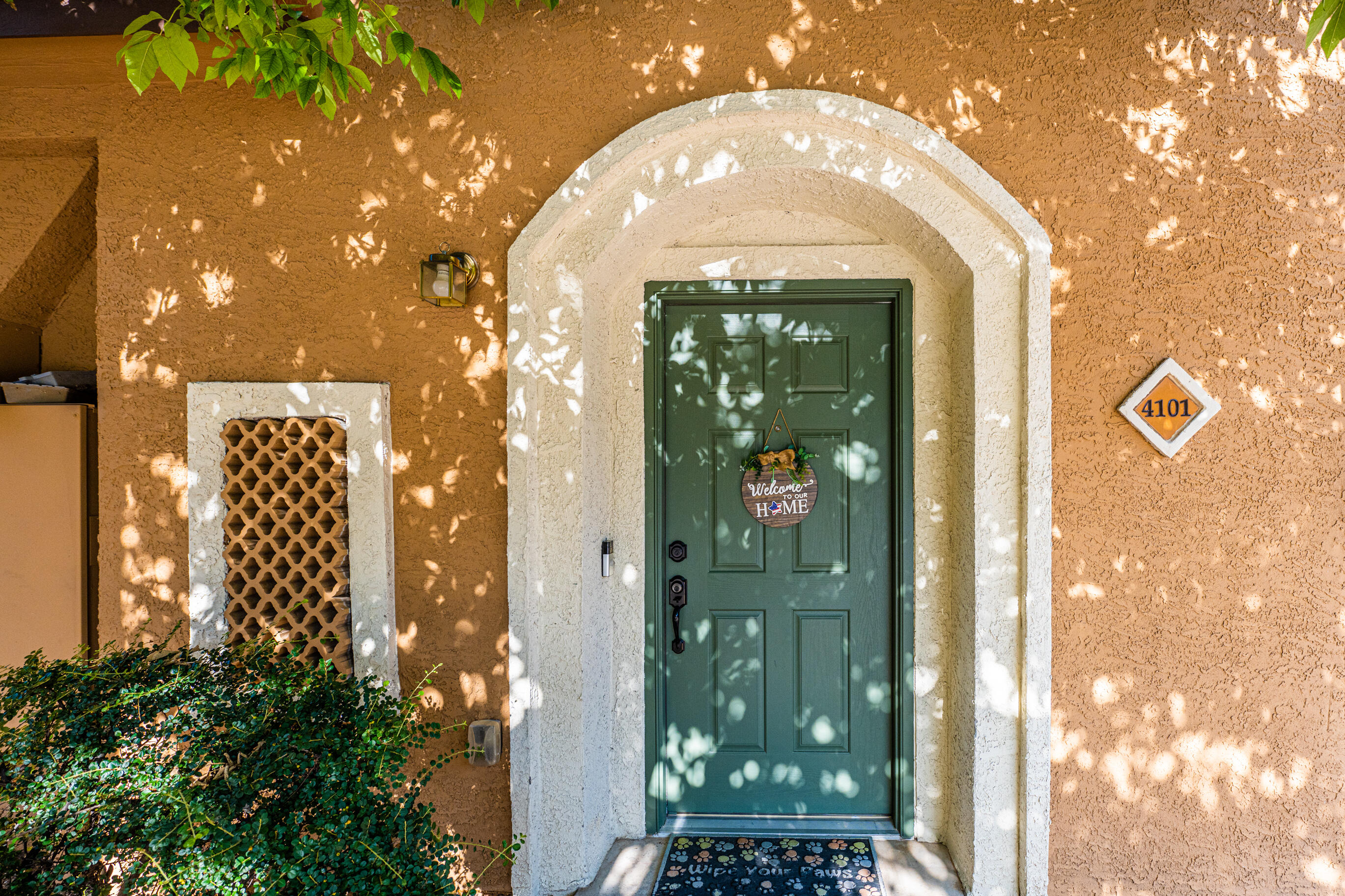 601 Menaul Boulevard Boulevard NE Unit: 4101