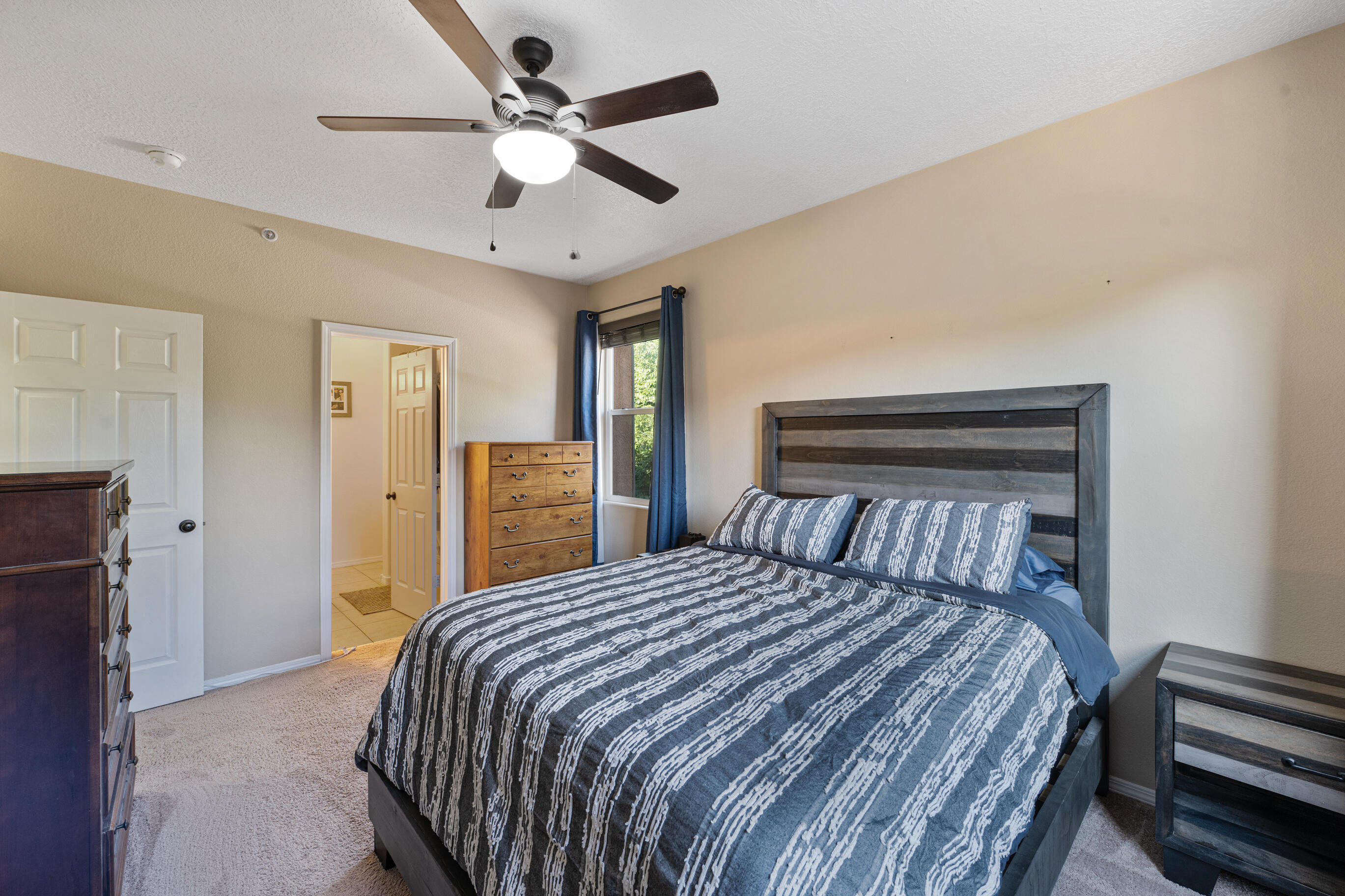 601 Menaul Boulevard Boulevard NE Unit: 4101