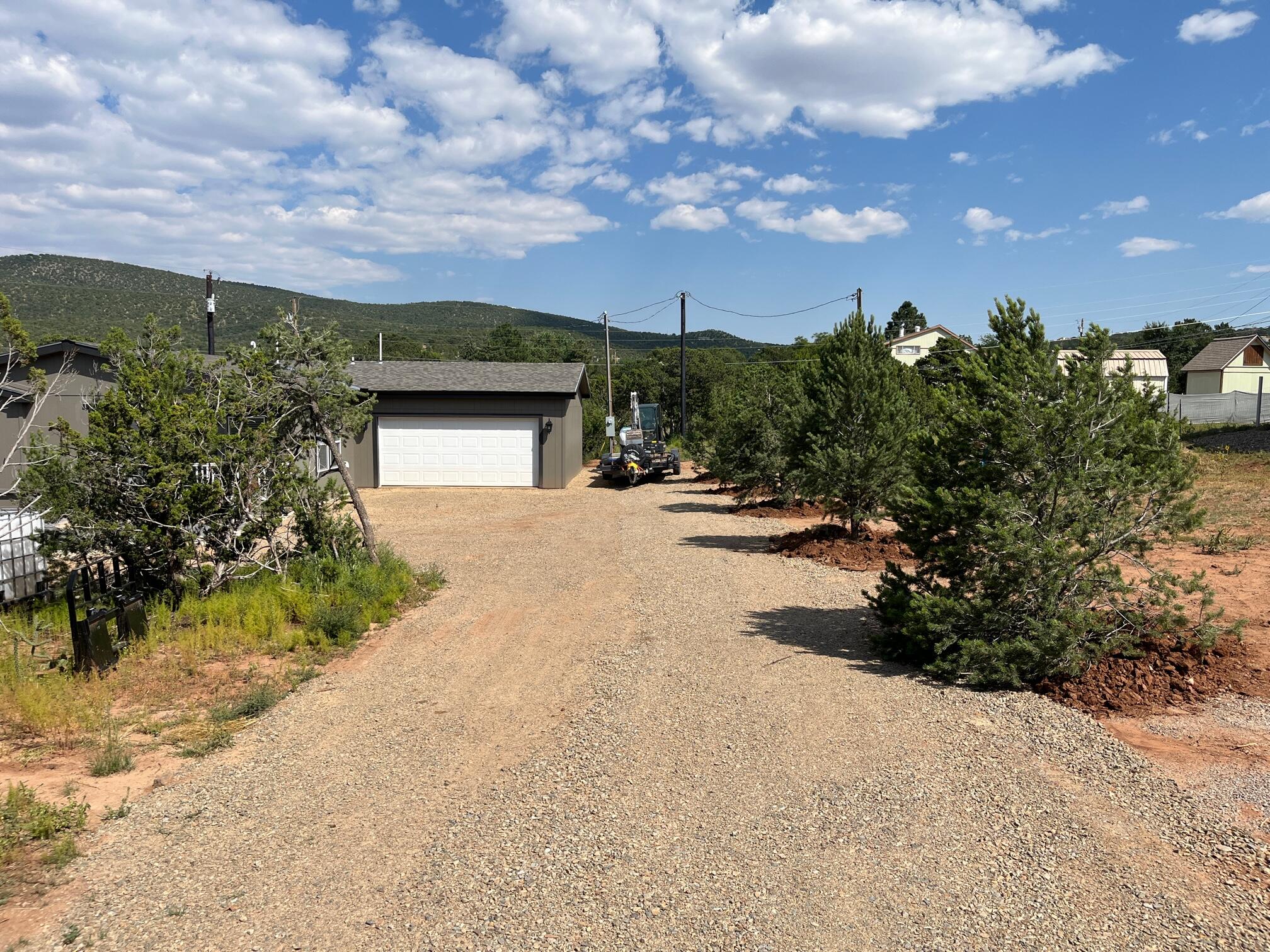 36 Lakeview Drive