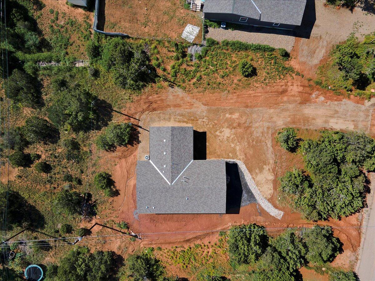 36 Lakeview Drive
