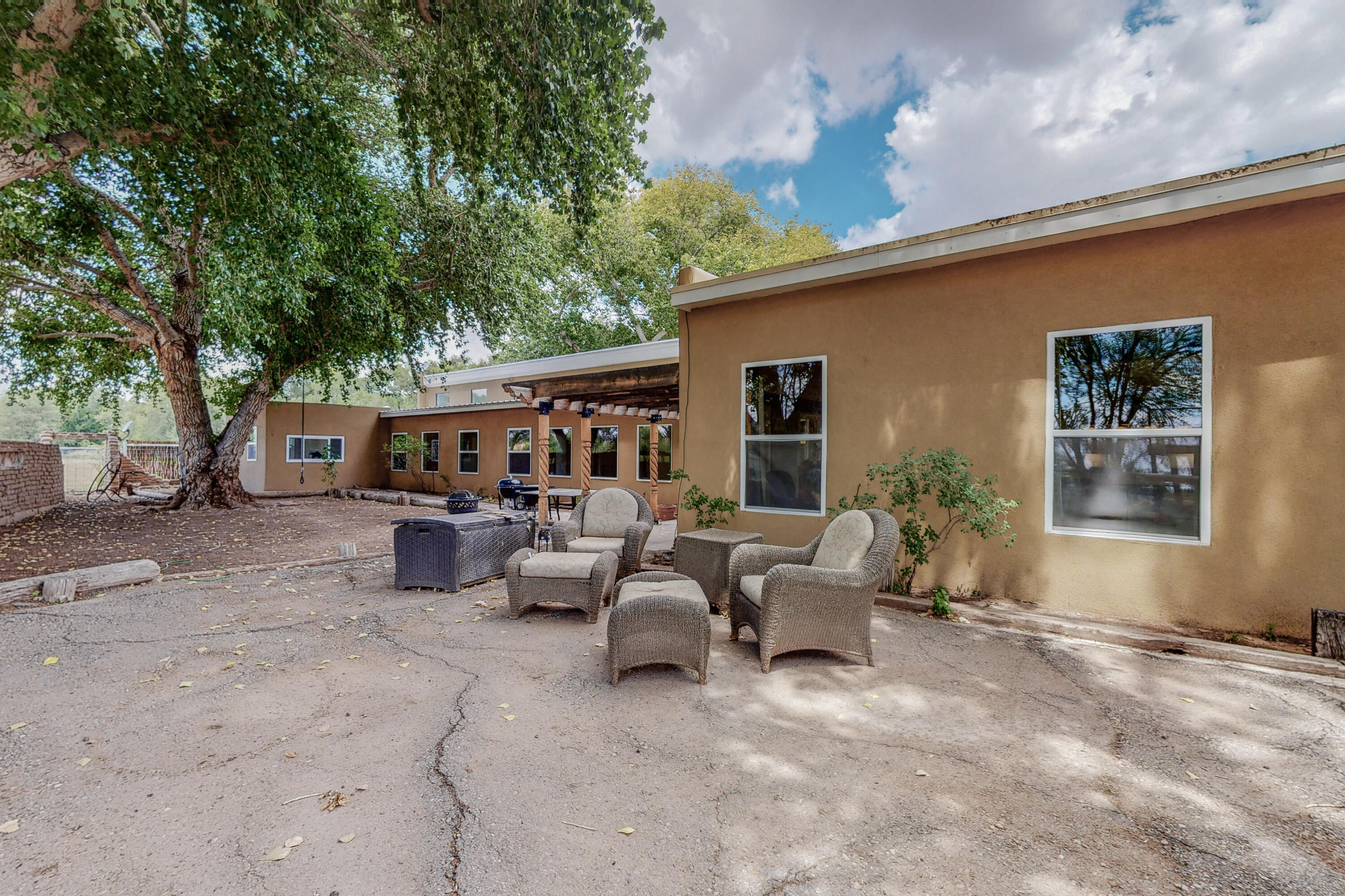 2028 CHERRY TREE Lane SW