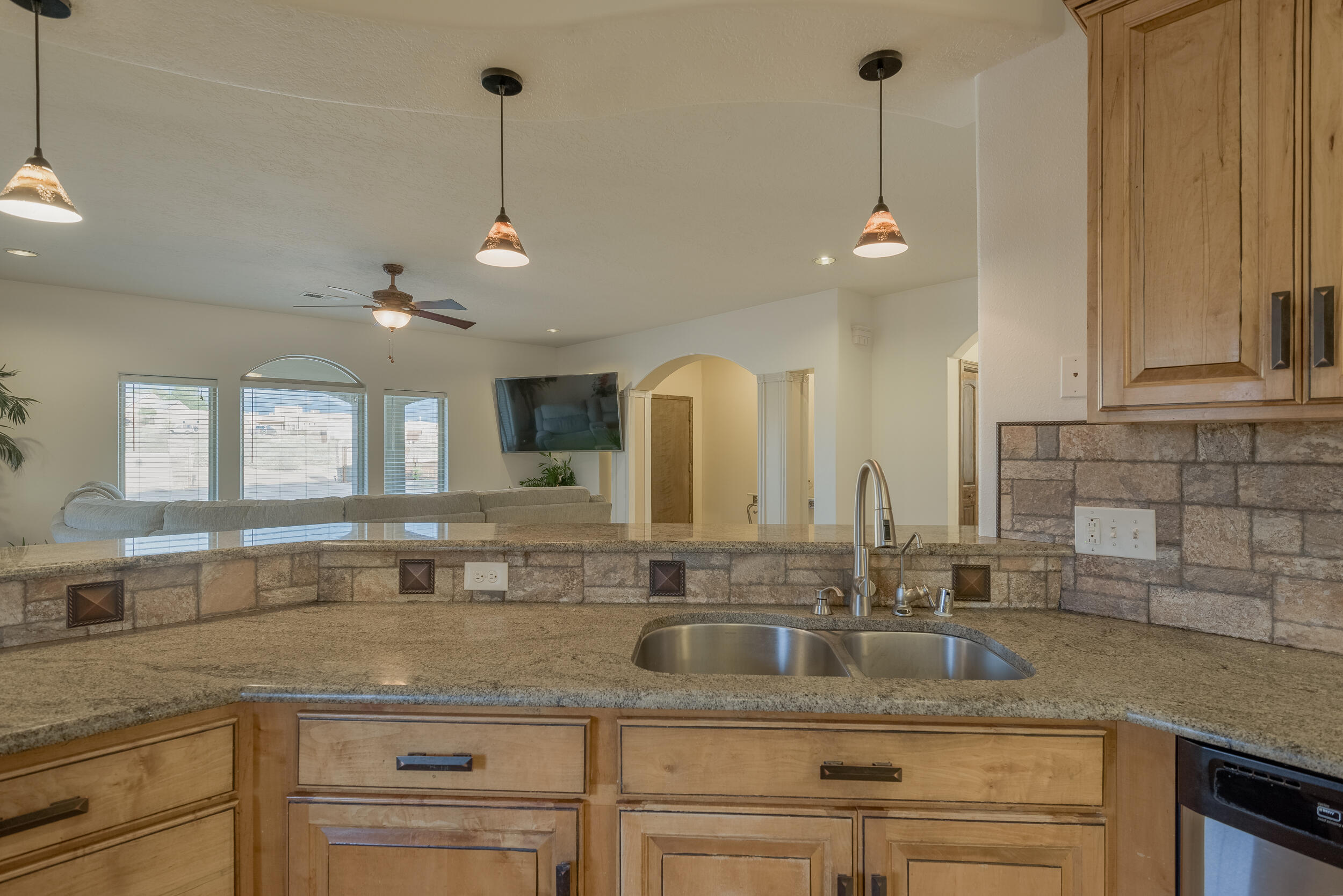 2013 Santa Ana Road NE