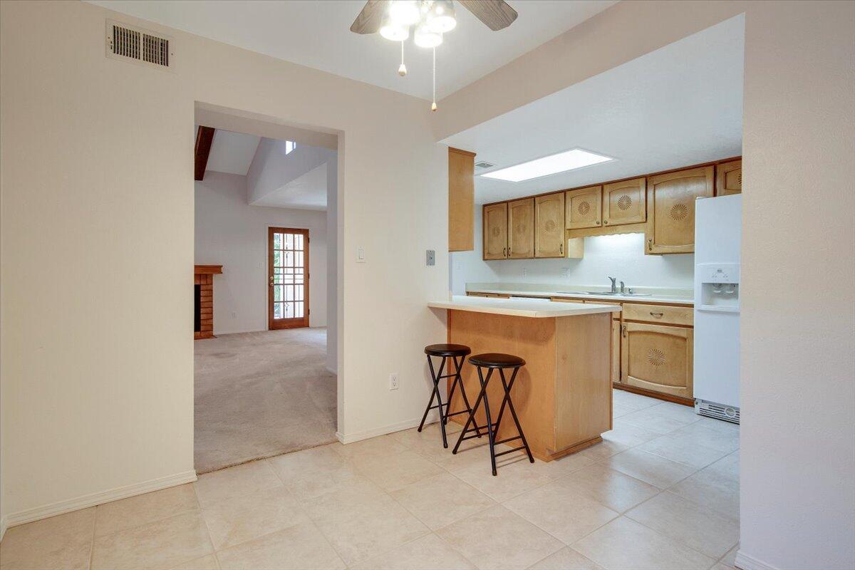 5520 AMISTAD Road NE