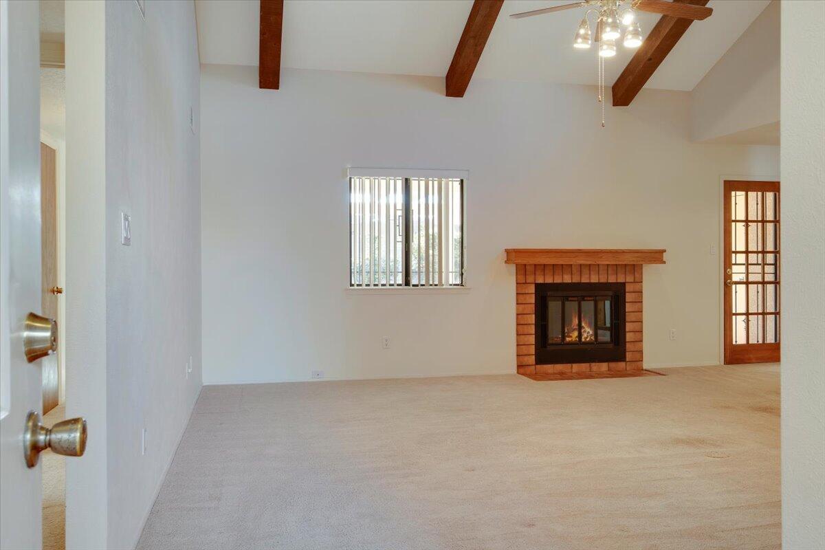 5520 AMISTAD Road NE
