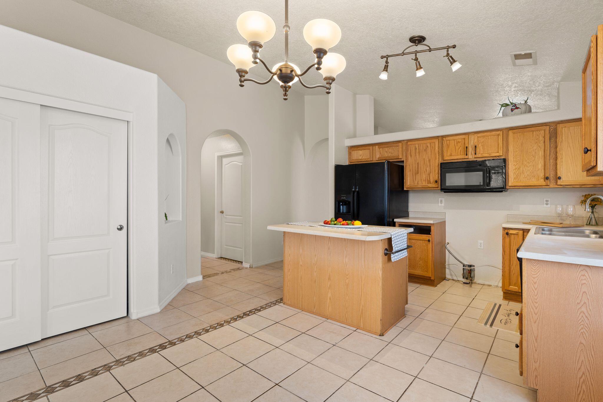 2605 SILVER STAR Drive SW