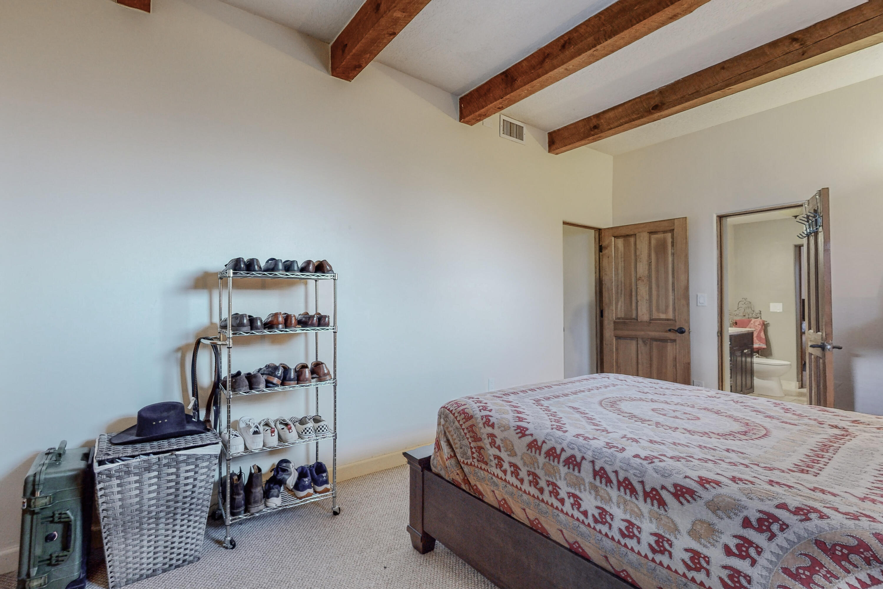 3348 DEL RIO Road SW