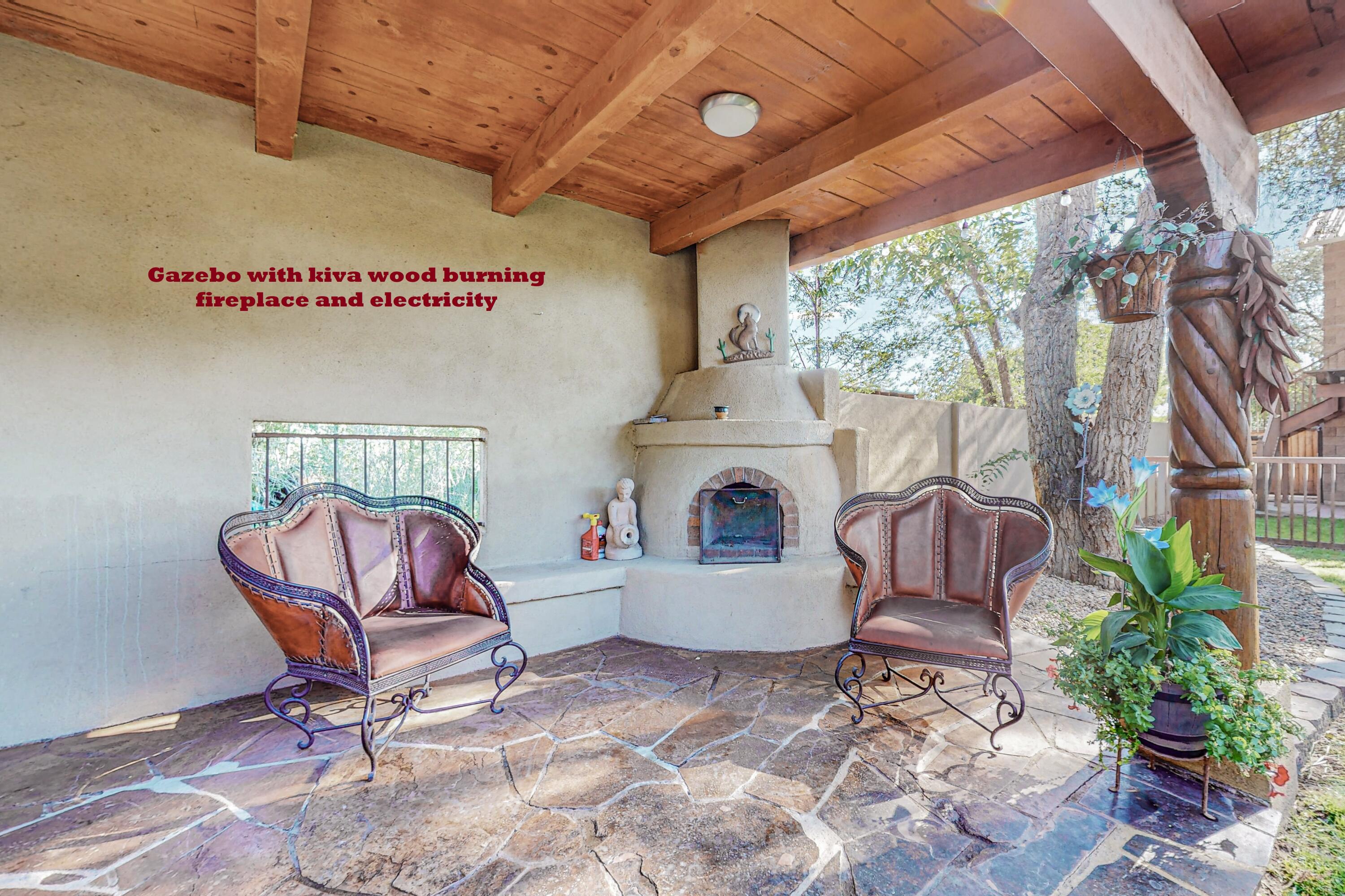3348 DEL RIO Road SW