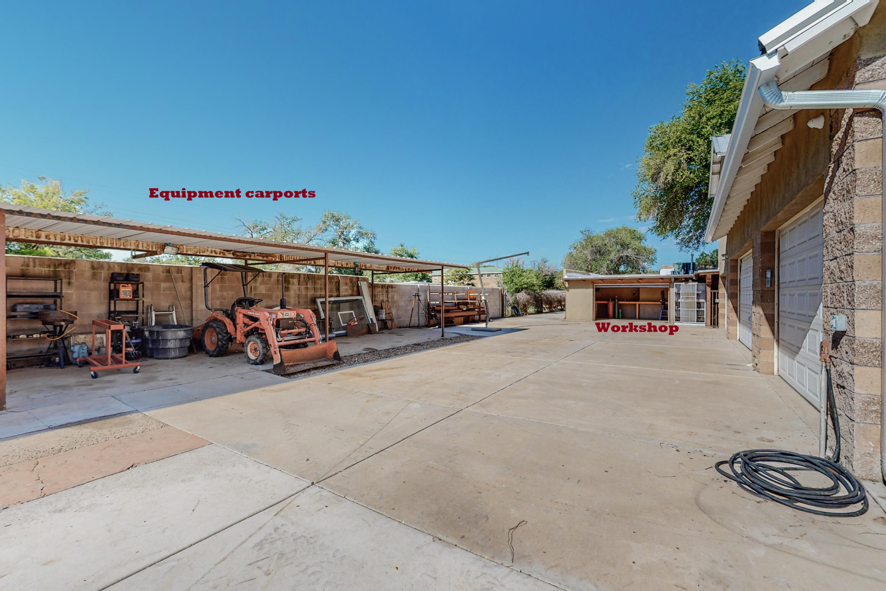 3348 DEL RIO Road SW