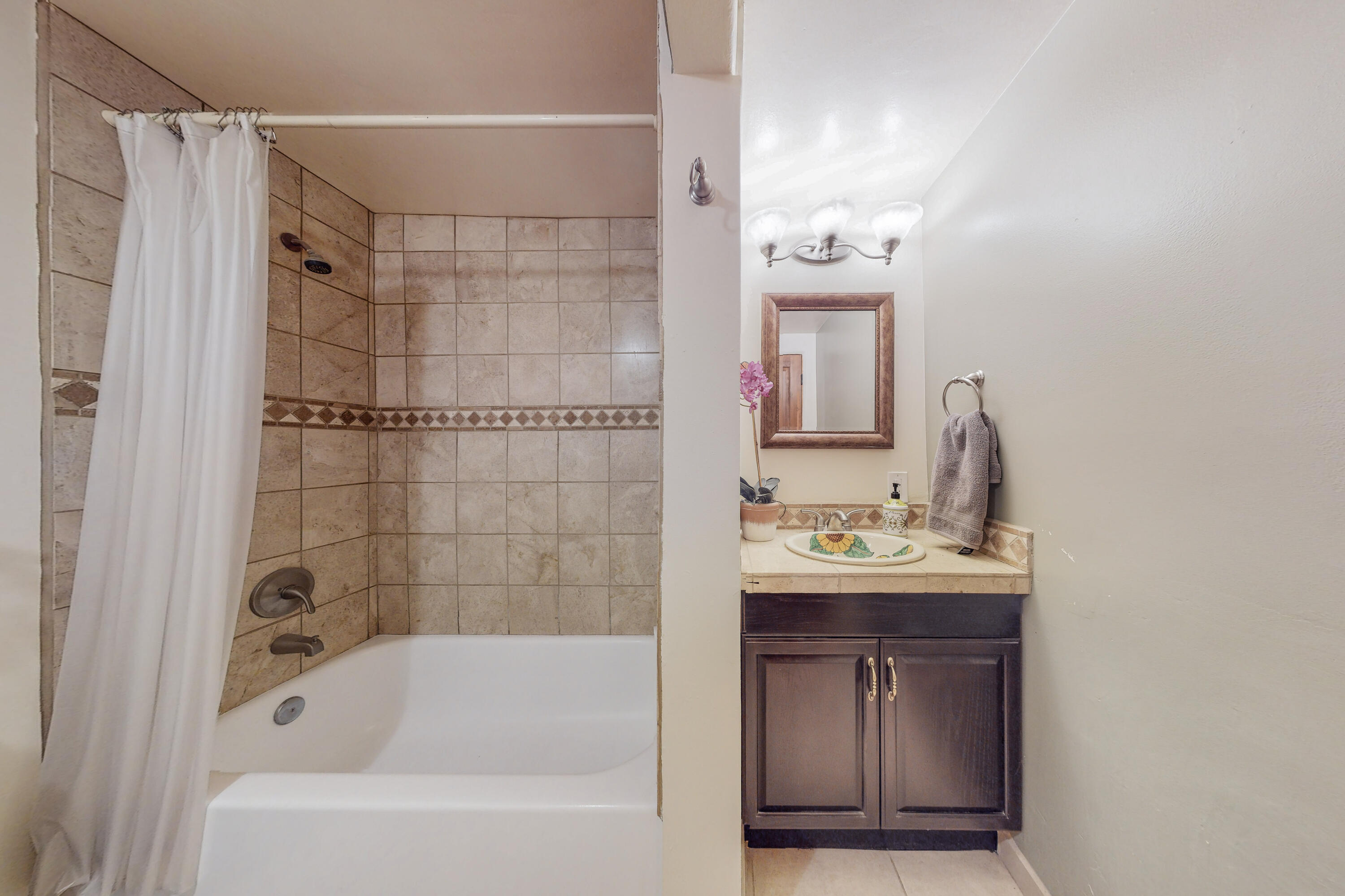 3348 DEL RIO Road SW