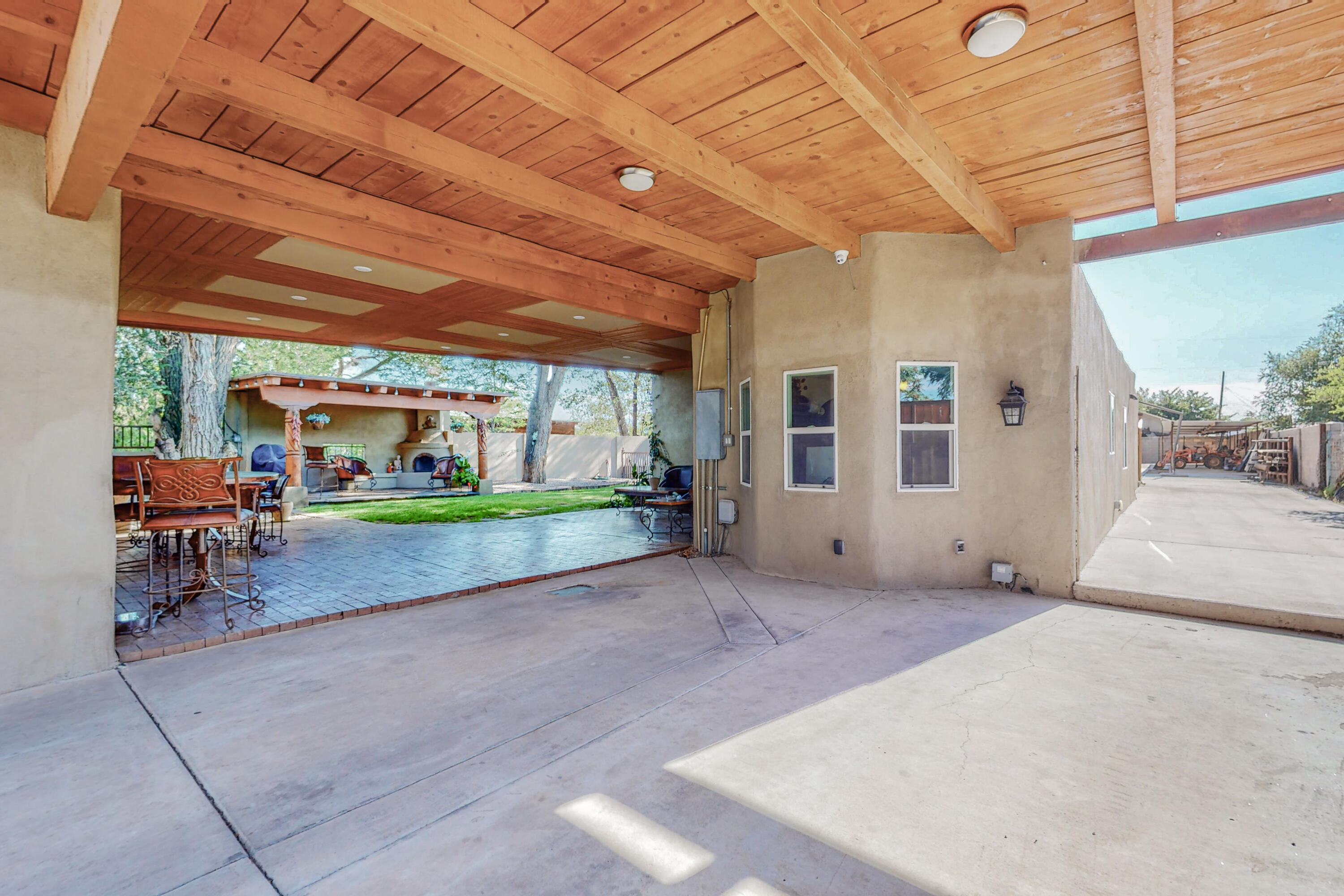 3348 DEL RIO Road SW