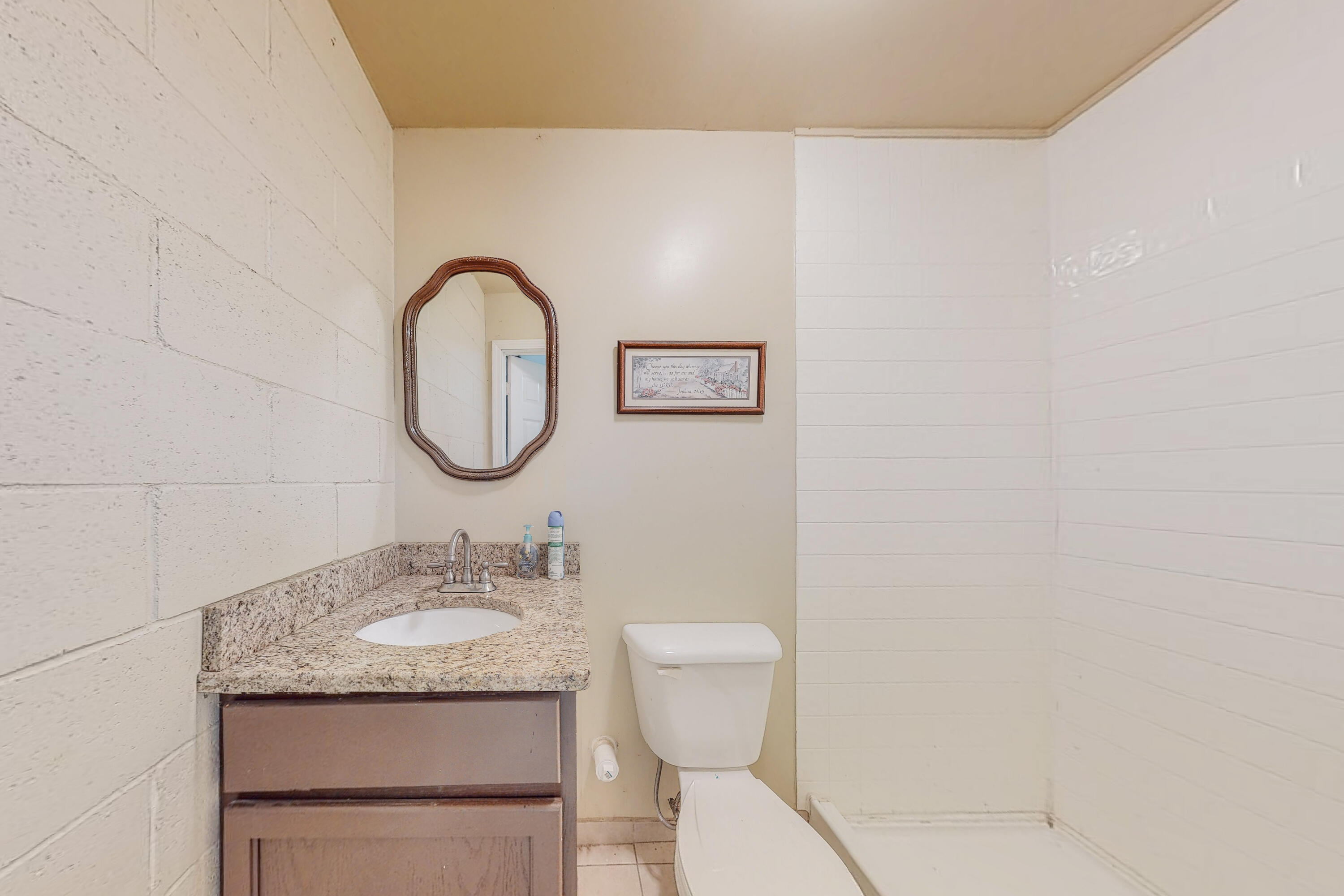 3348 DEL RIO Road SW
