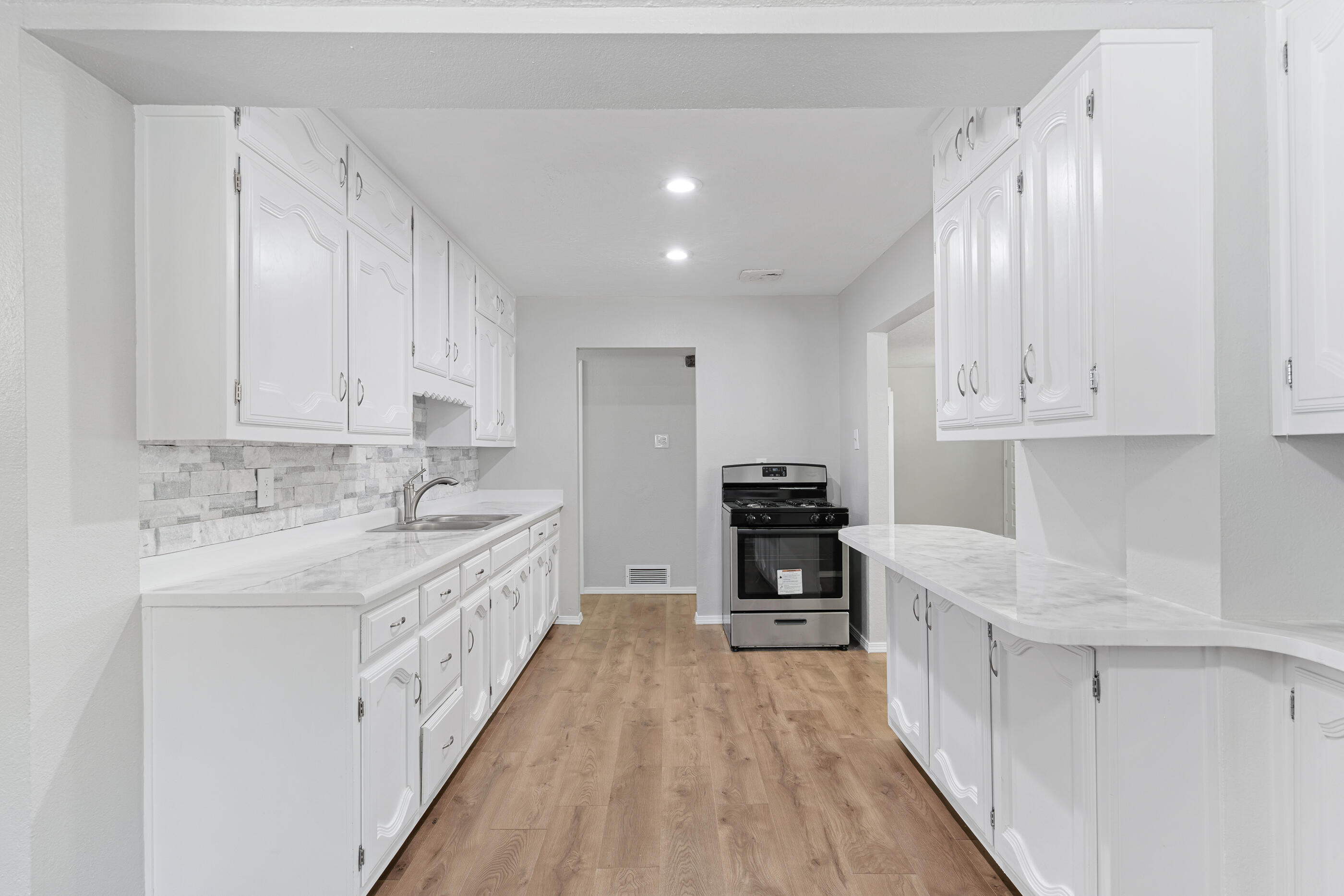 308 65TH Street SW