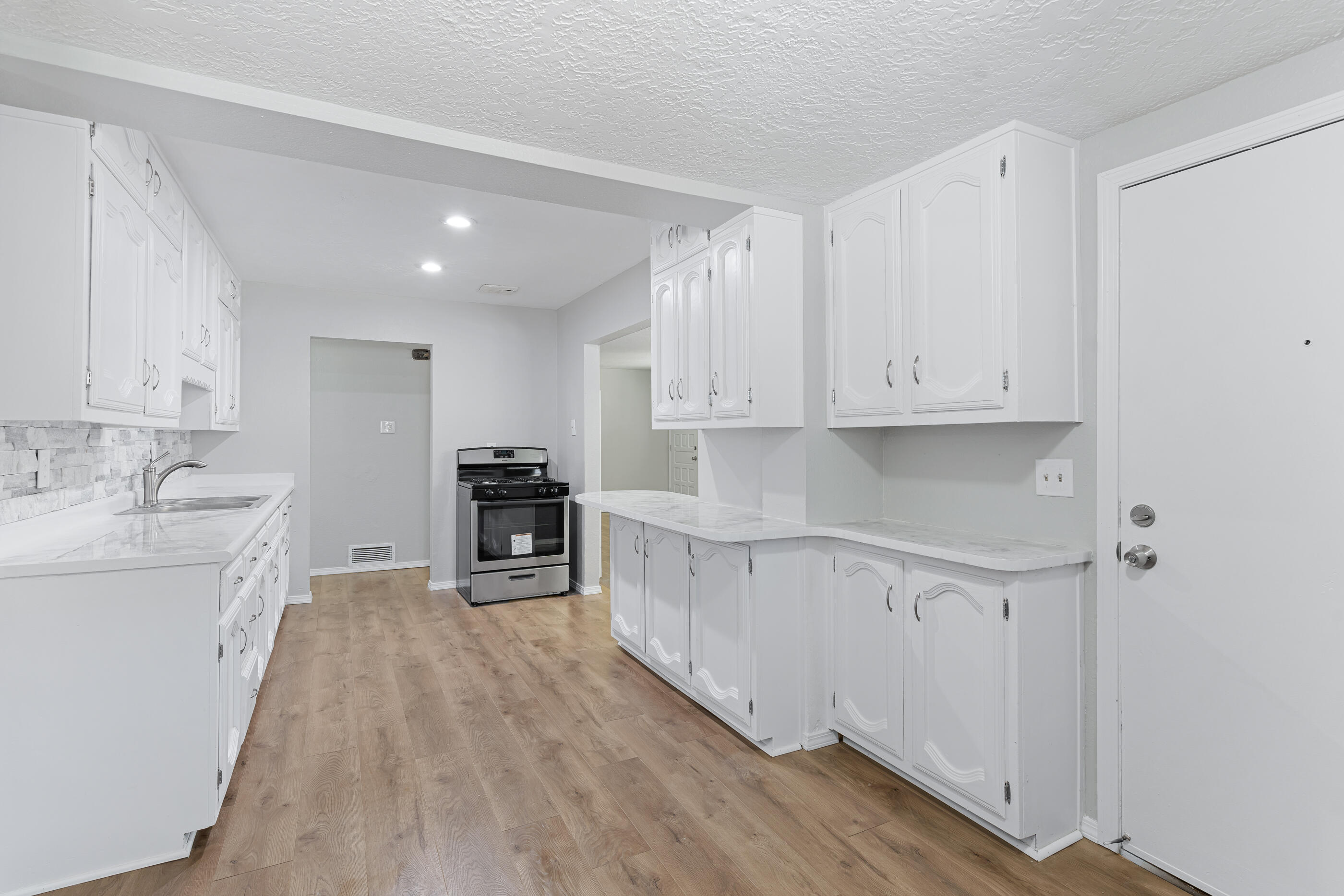 308 65TH Street SW