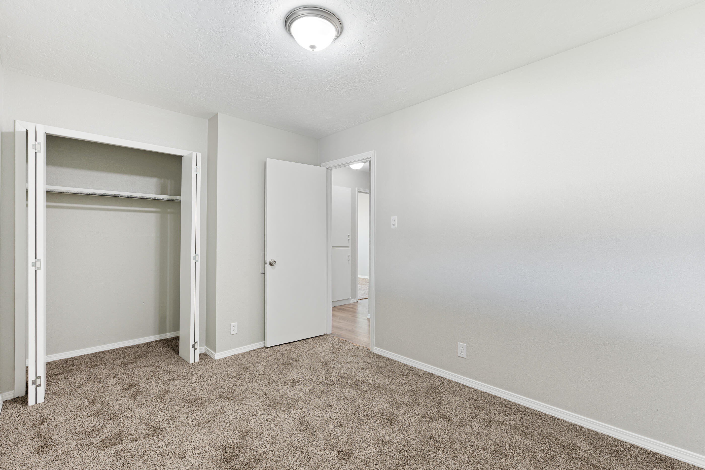 308 65TH Street SW