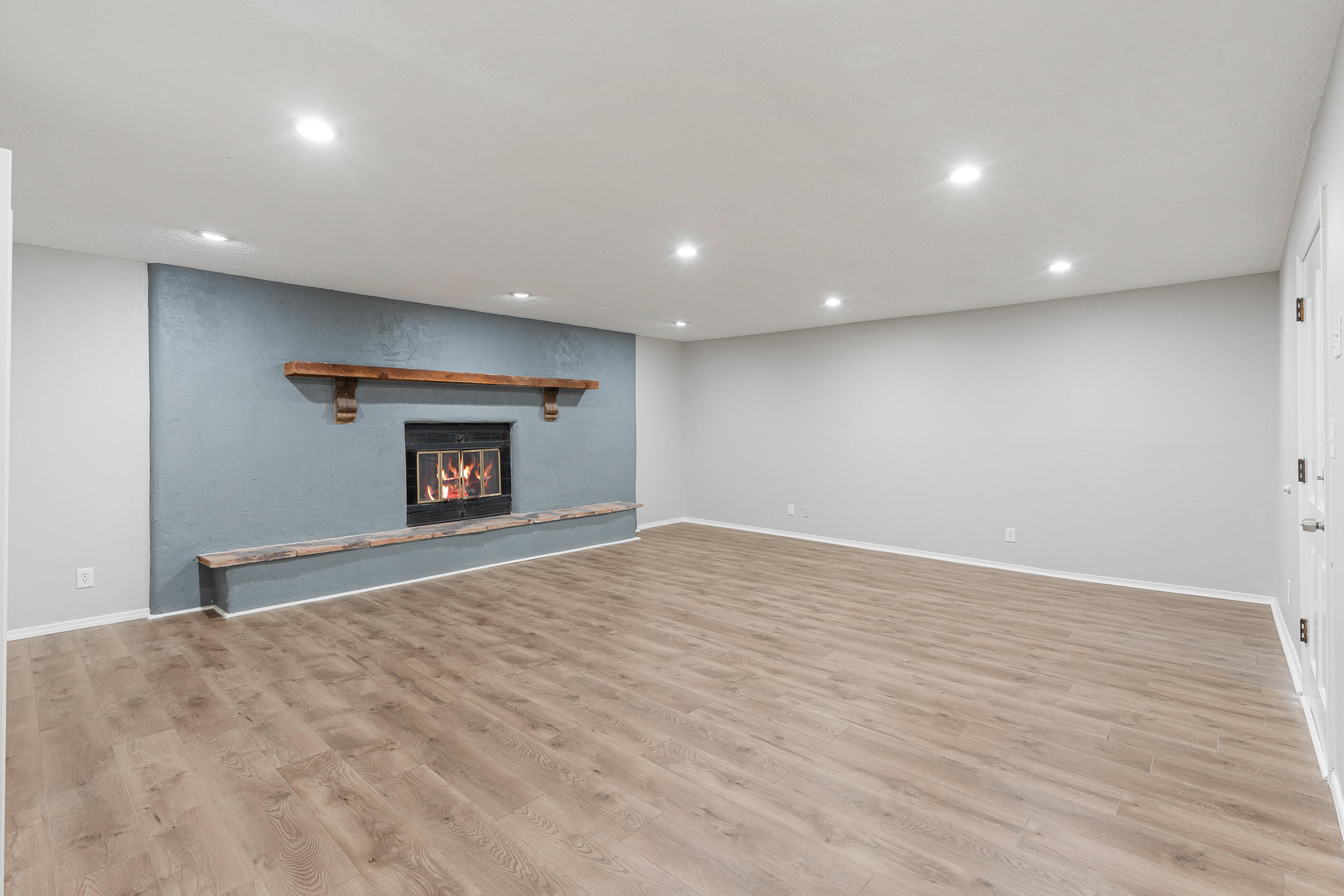 308 65TH Street SW
