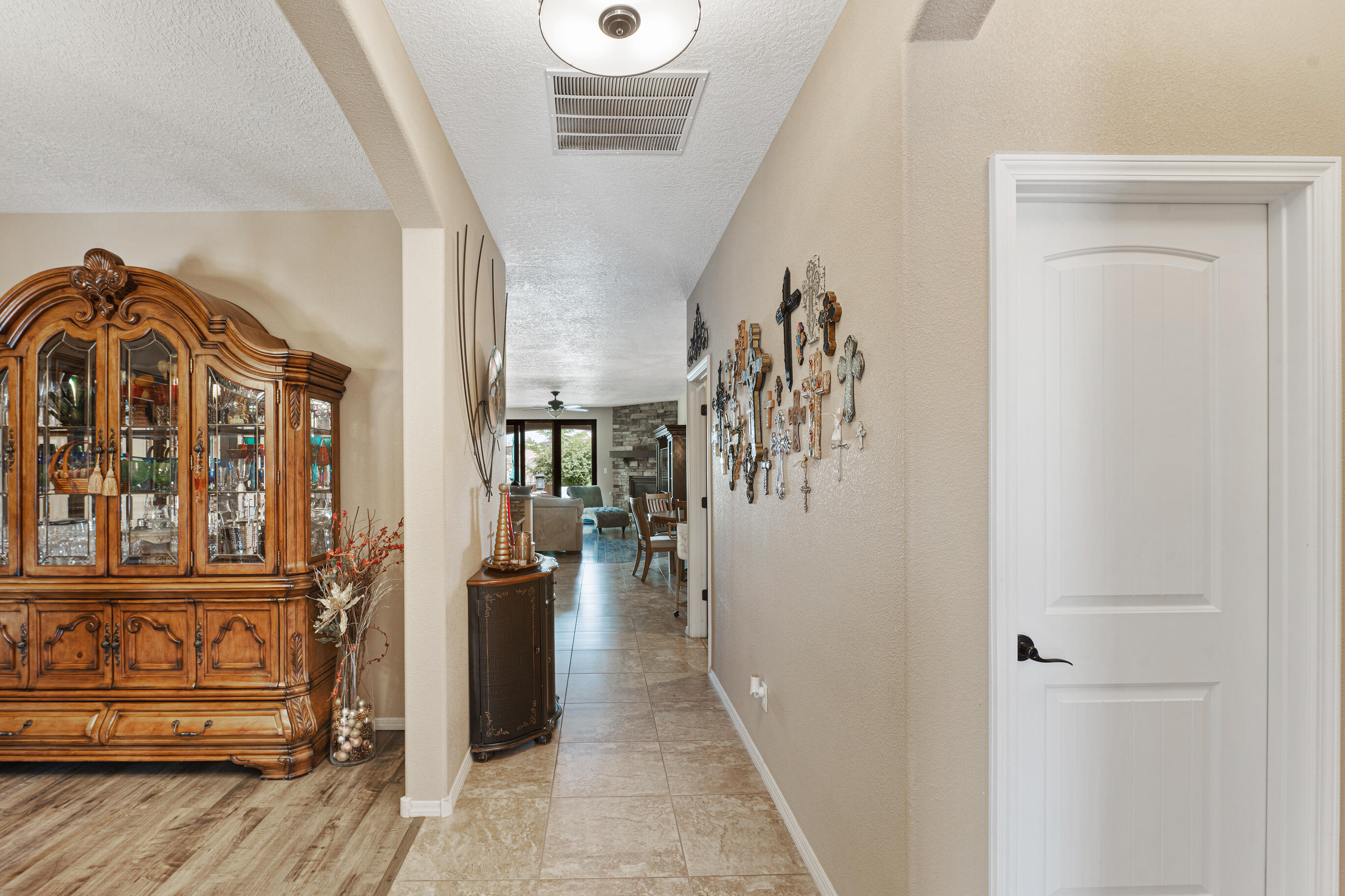 6351 CAMINO DE PAZ Road NW