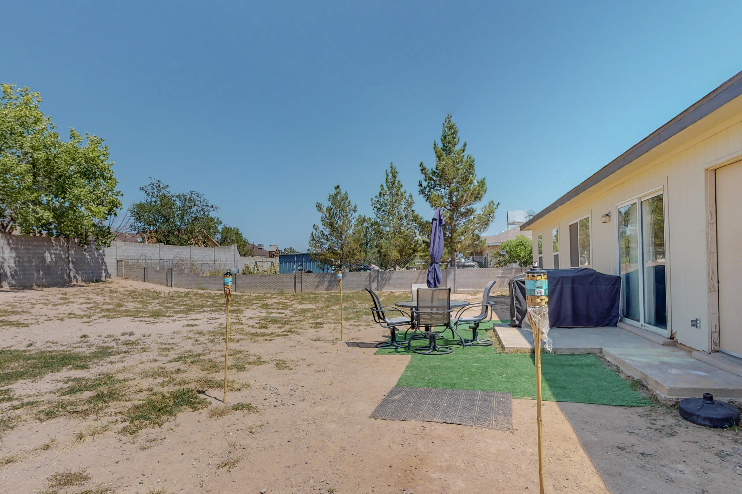 7405 ALDAN Drive NE