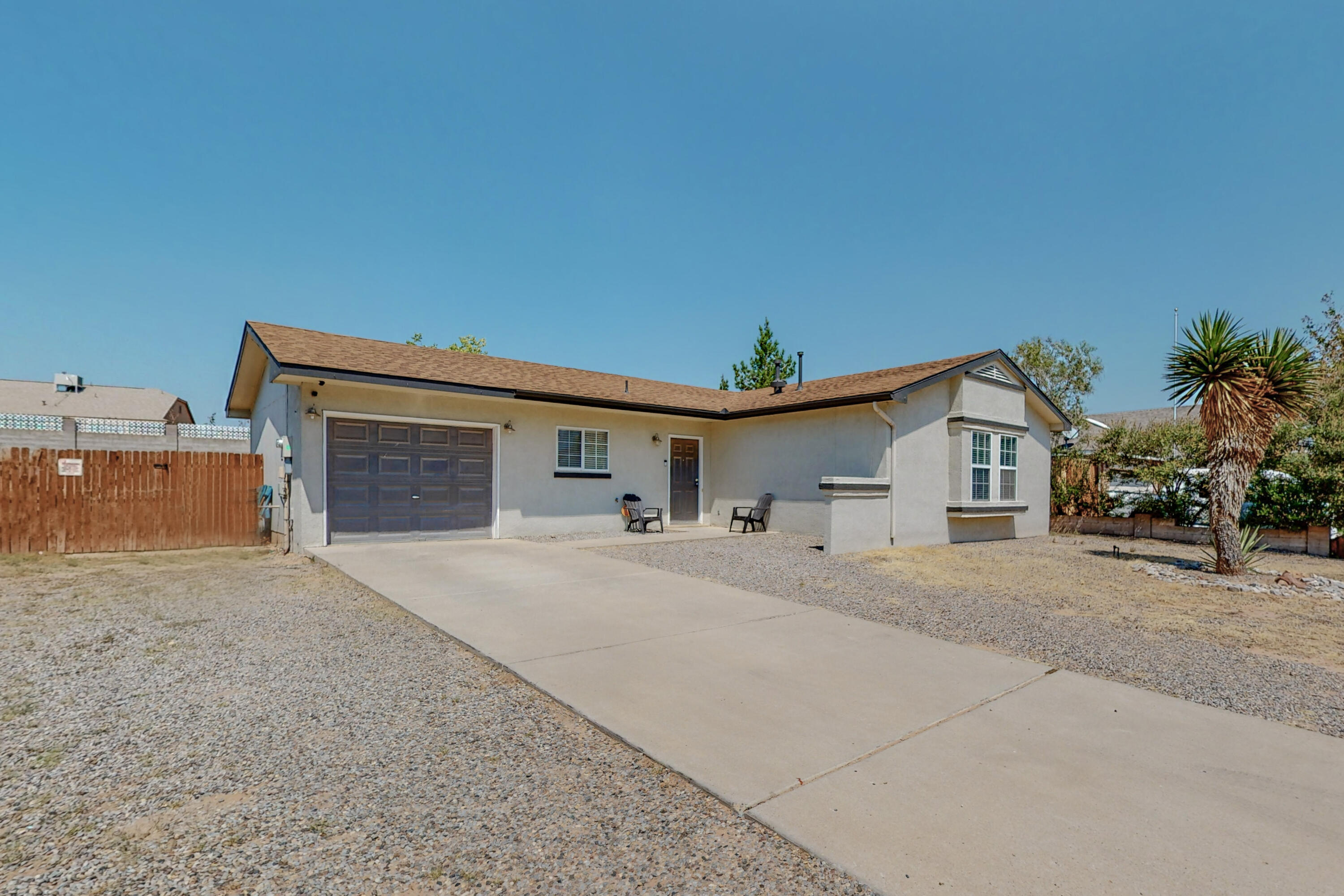 7405 ALDAN Drive NE