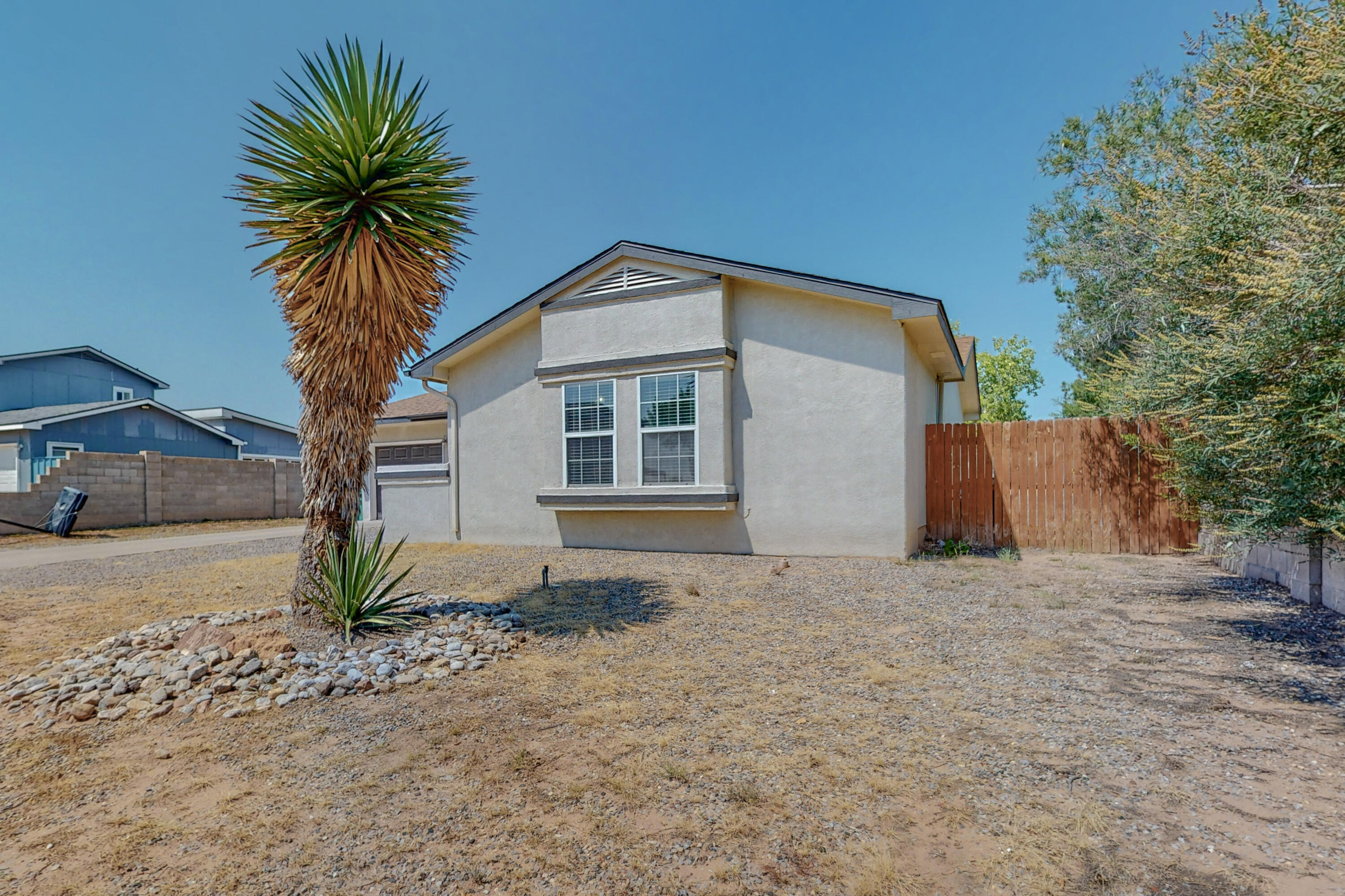 7405 ALDAN Drive NE