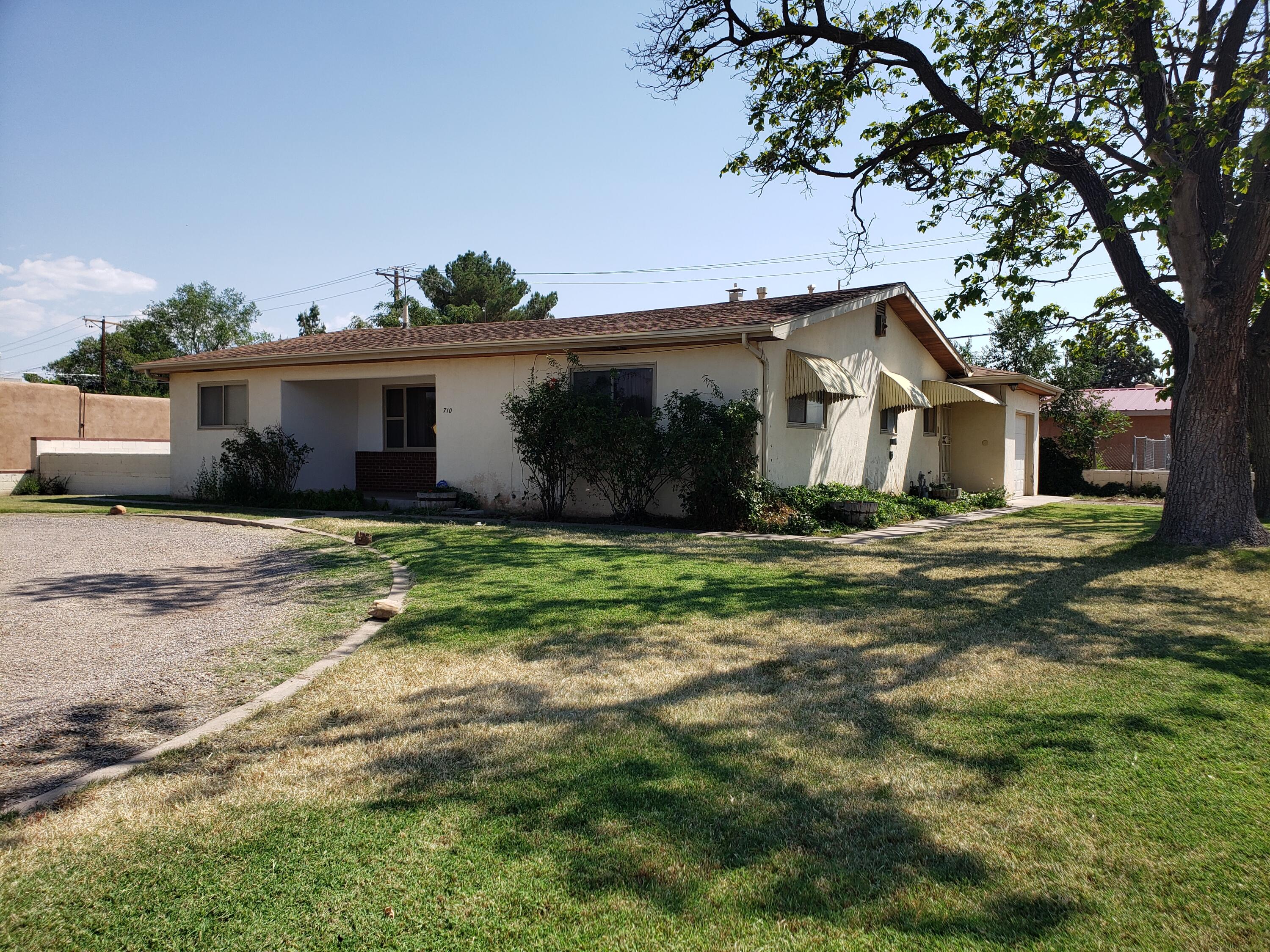 710 PALO DURO Avenue NW