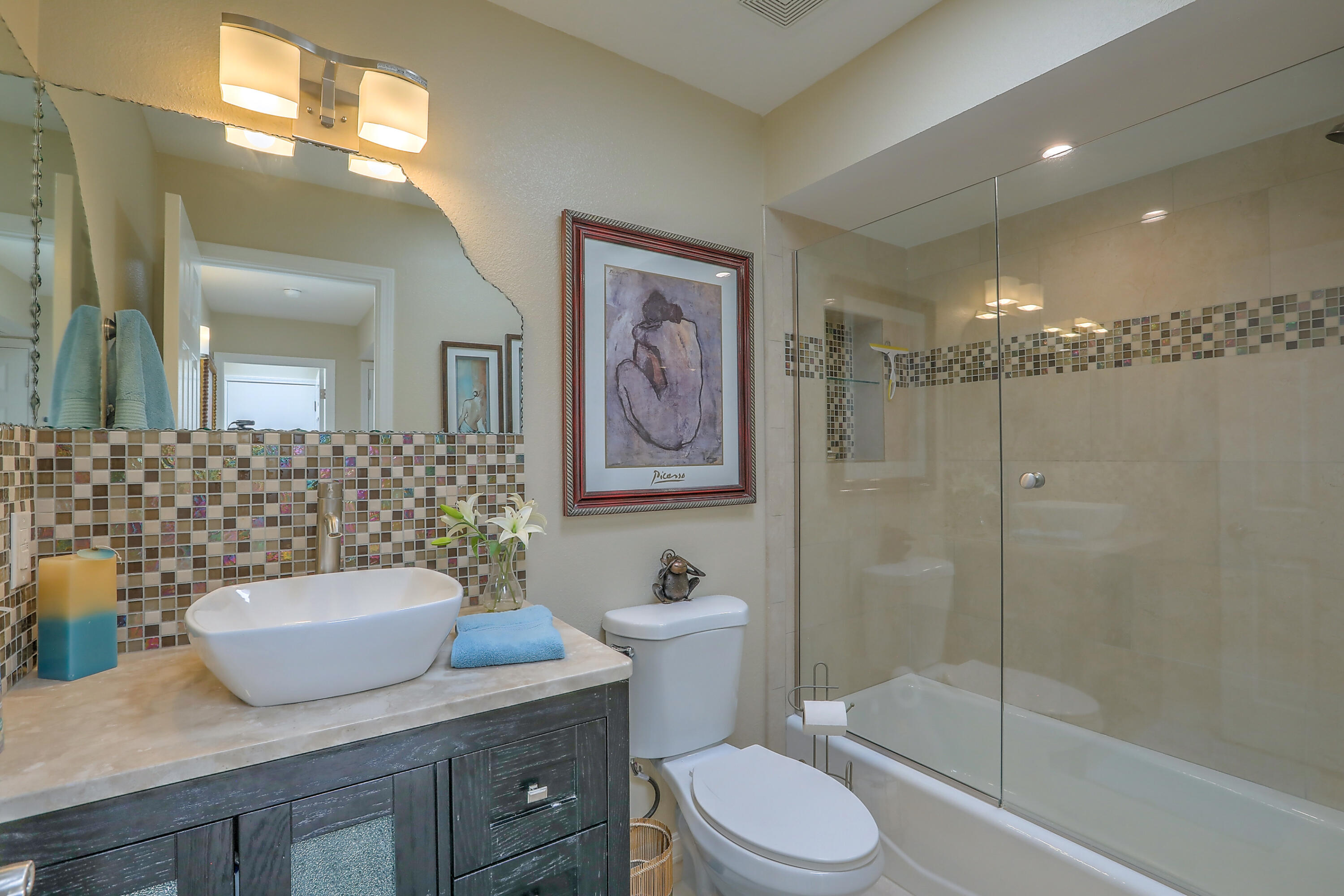 10017 Bridgepointe NE