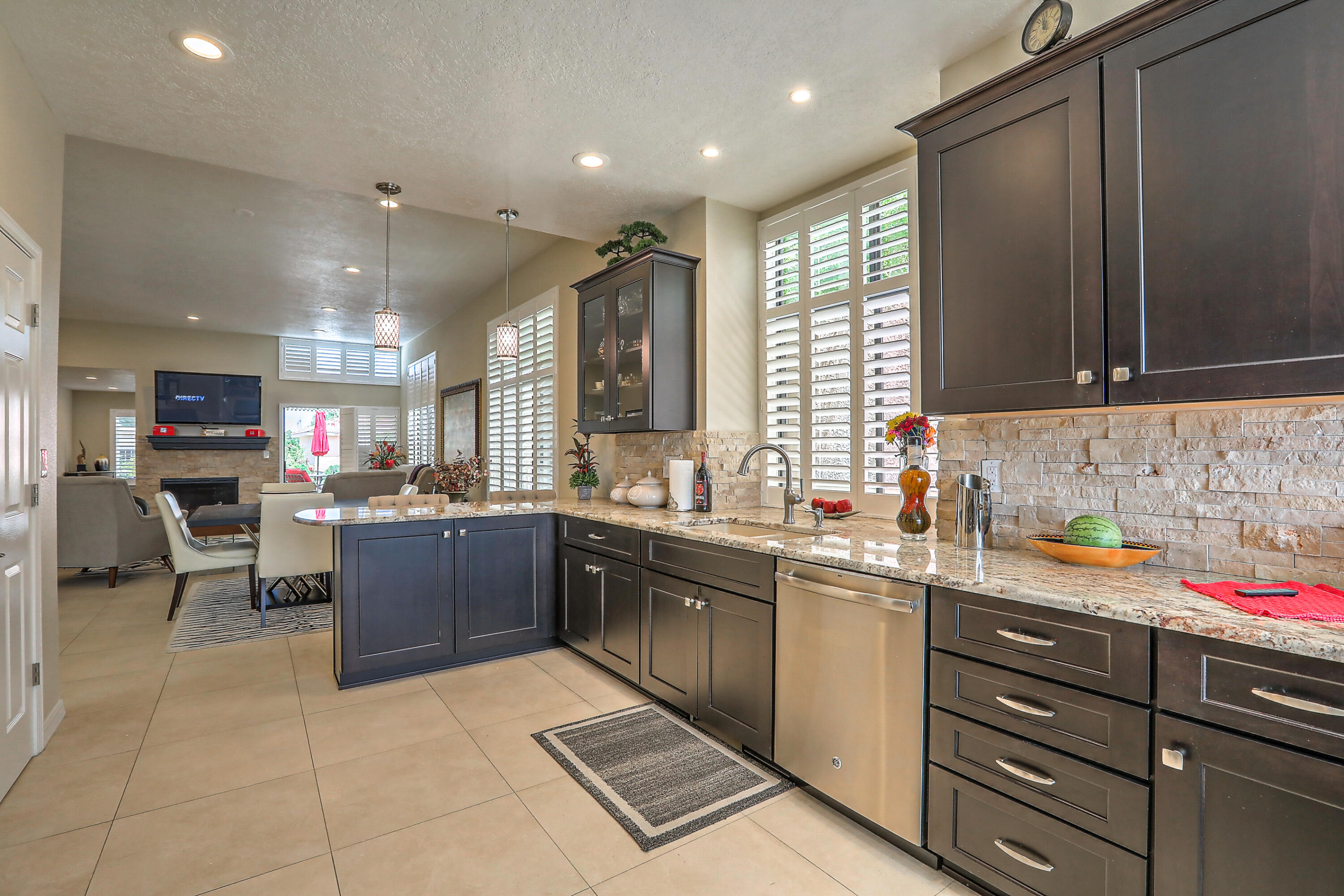 10017 Bridgepointe NE