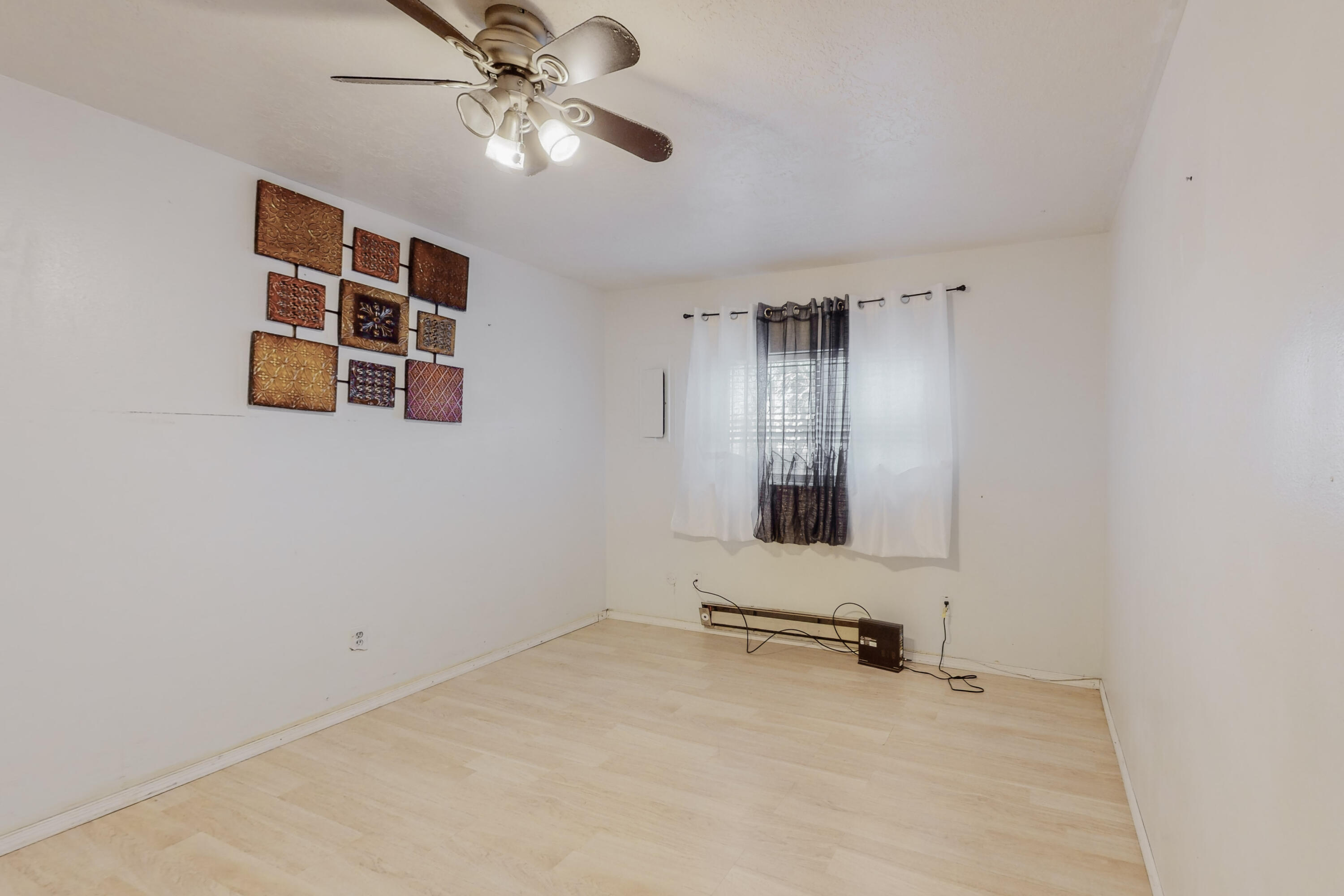 6067 REDLANDS Road NW