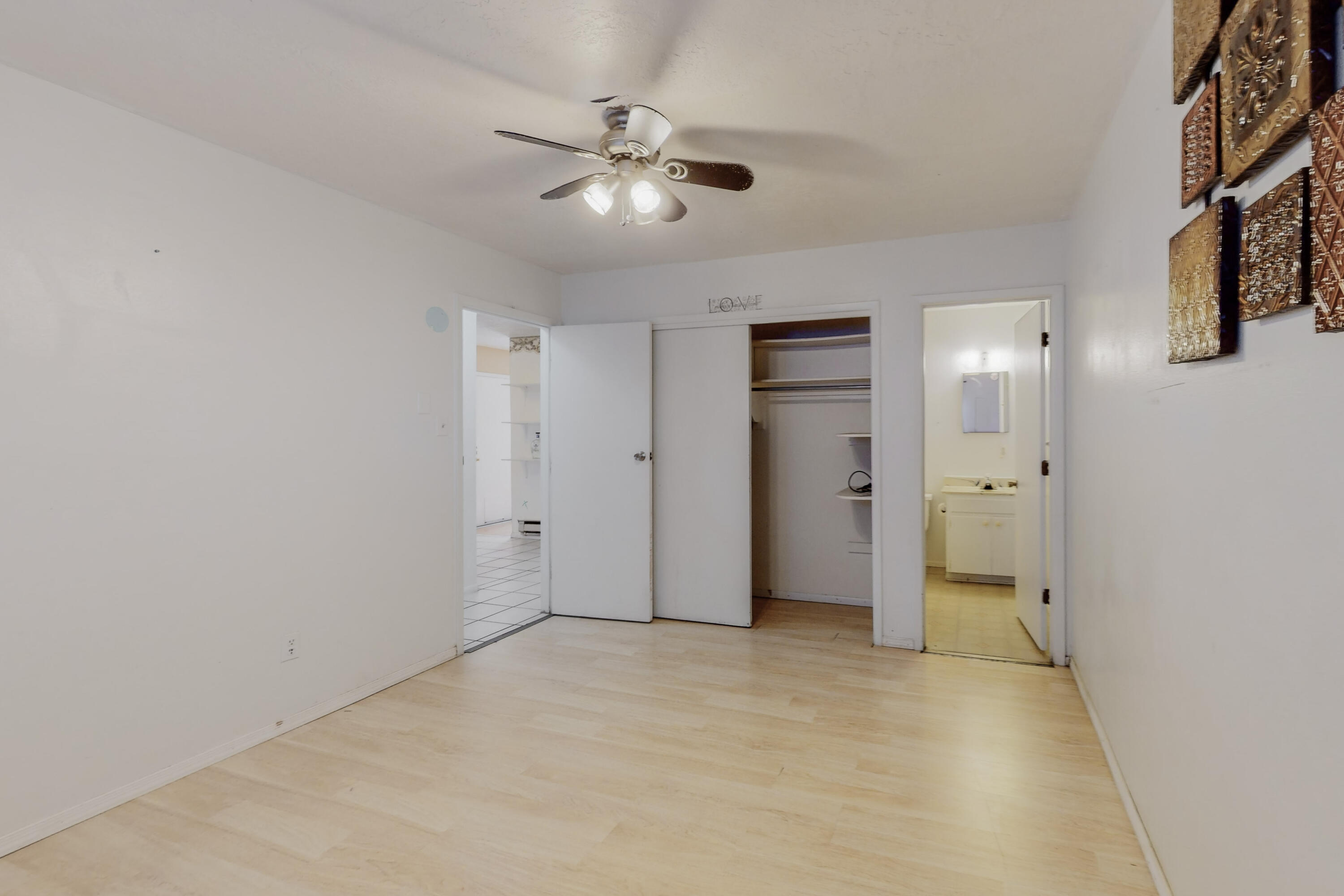 6067 REDLANDS Road NW