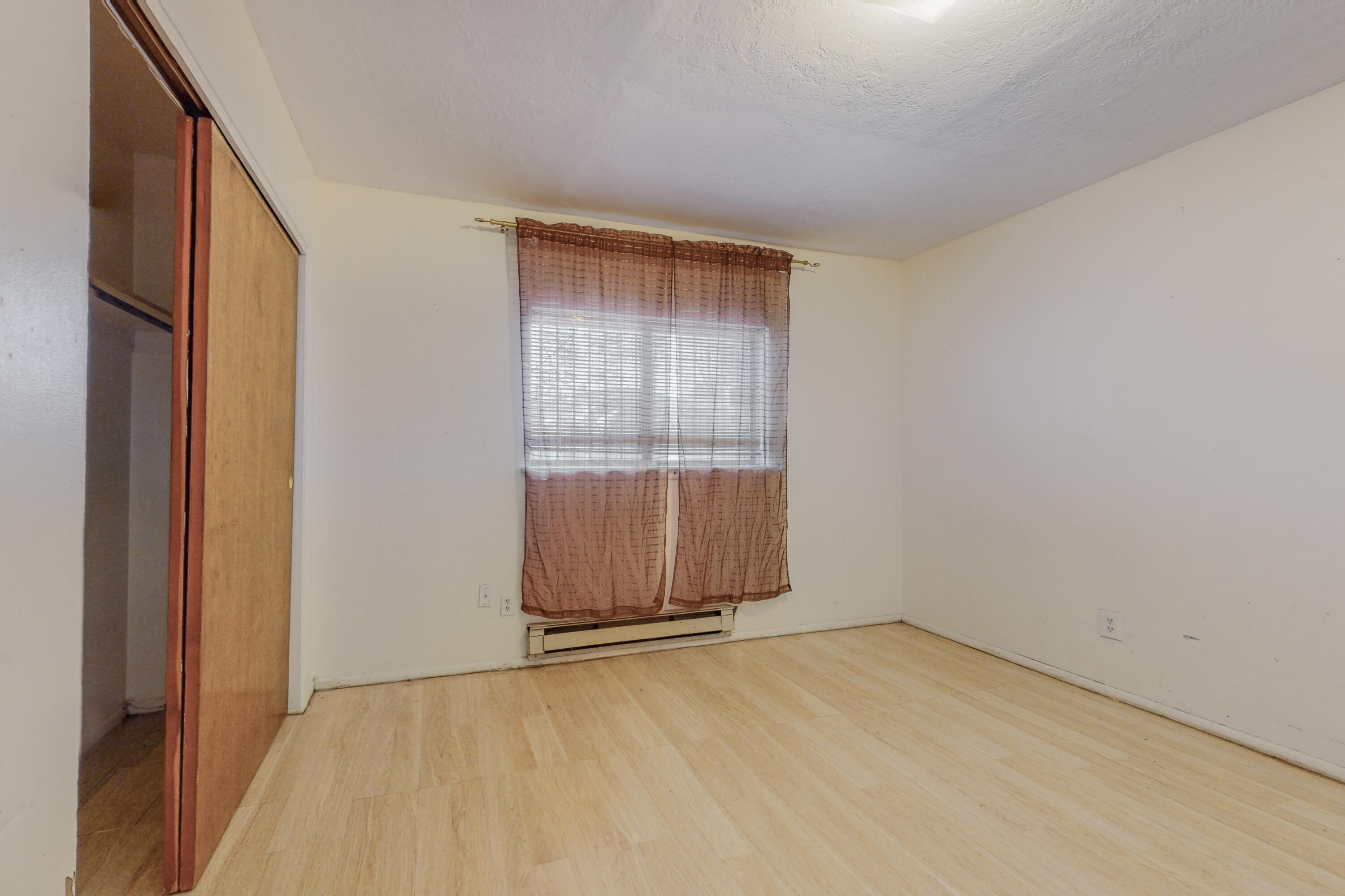 6067 REDLANDS Road NW