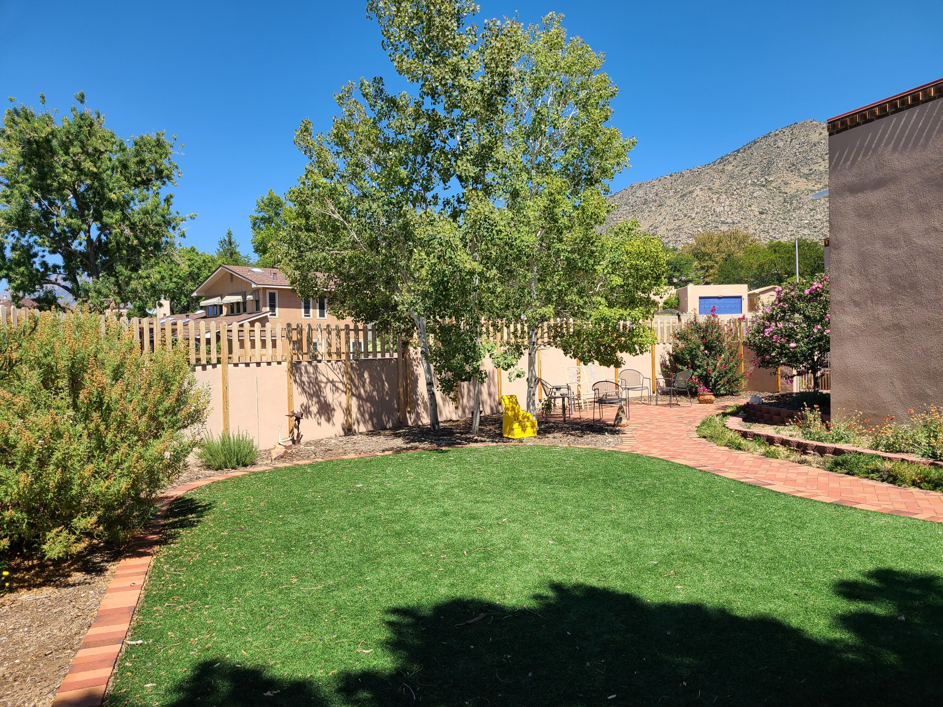 12900 TIERRA MONTANOSA Court NE