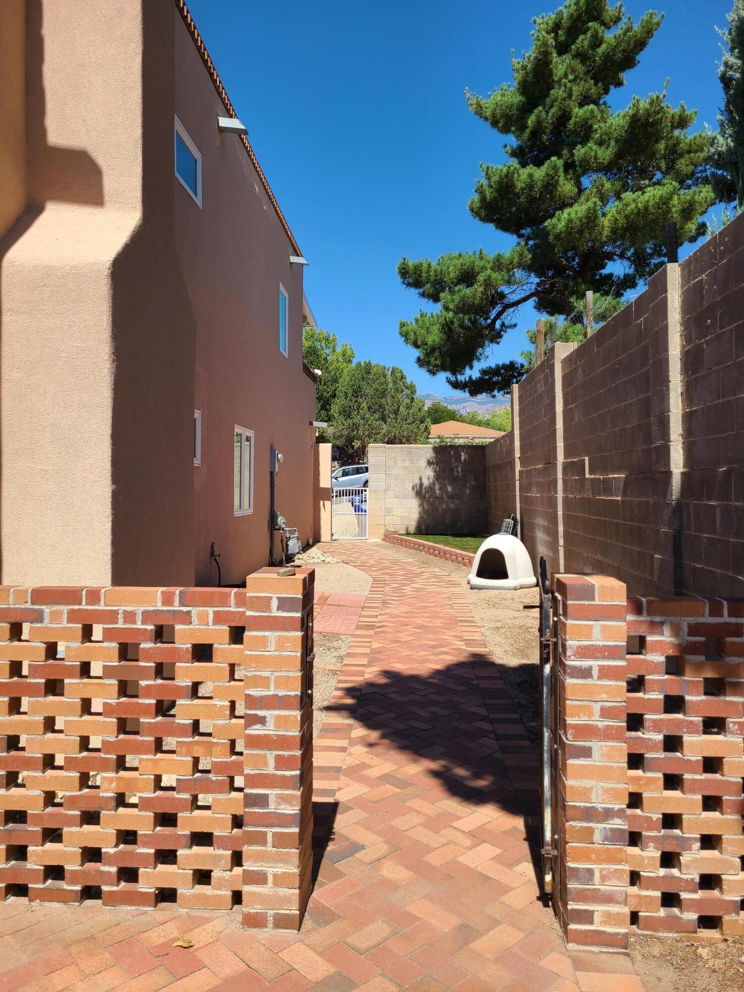 12900 TIERRA MONTANOSA Court NE