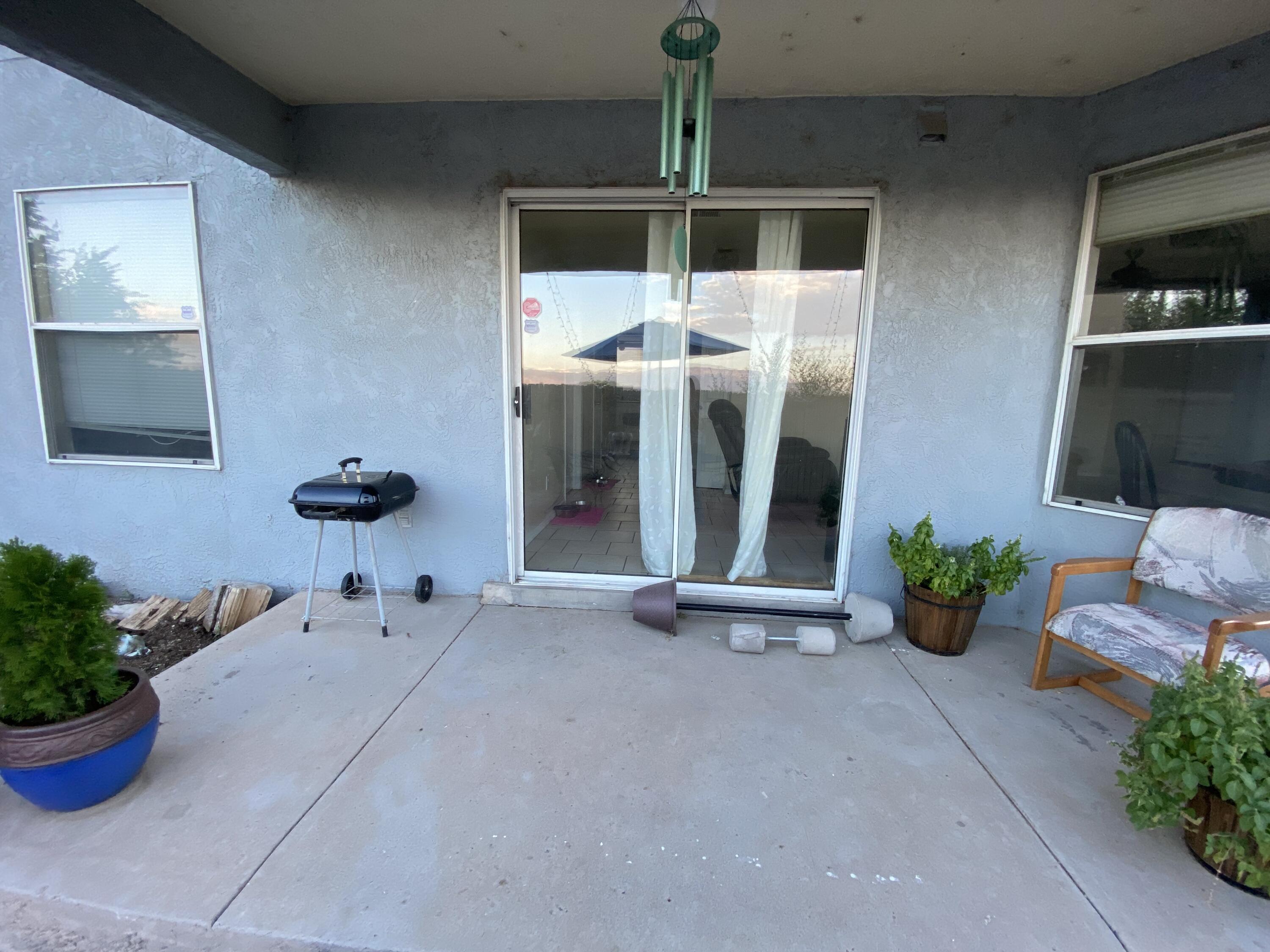 136 CASITA VISTA Place NW