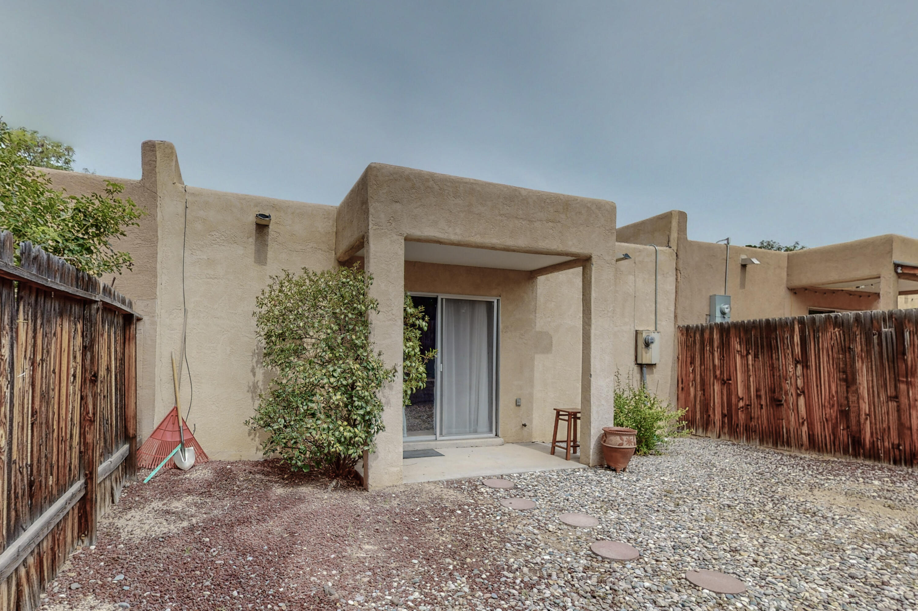 6024 DEL CAMPO Place NE