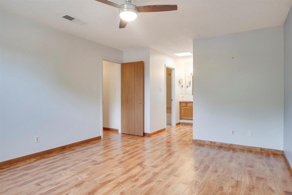 5801 LOWELL Street NE Unit: 15D