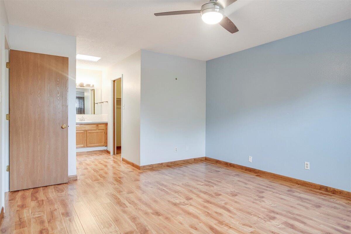 5801 LOWELL Street NE Unit: 15D