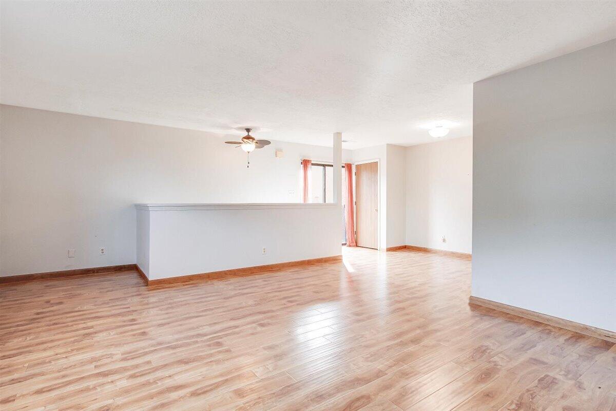 5801 LOWELL Street NE Unit: 15D