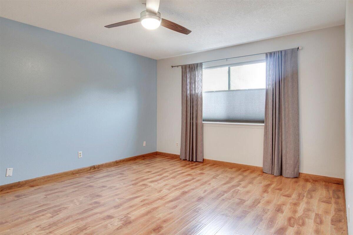 5801 LOWELL Street NE Unit: 15D