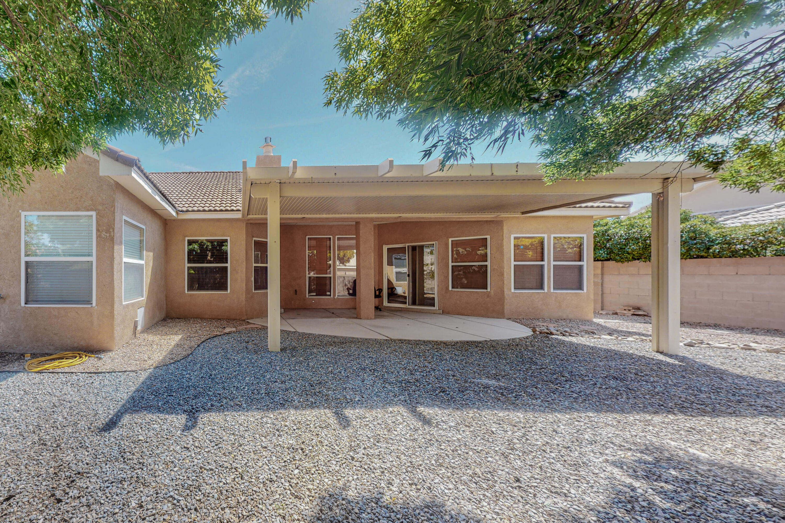7205 CALLE MONTANA NE