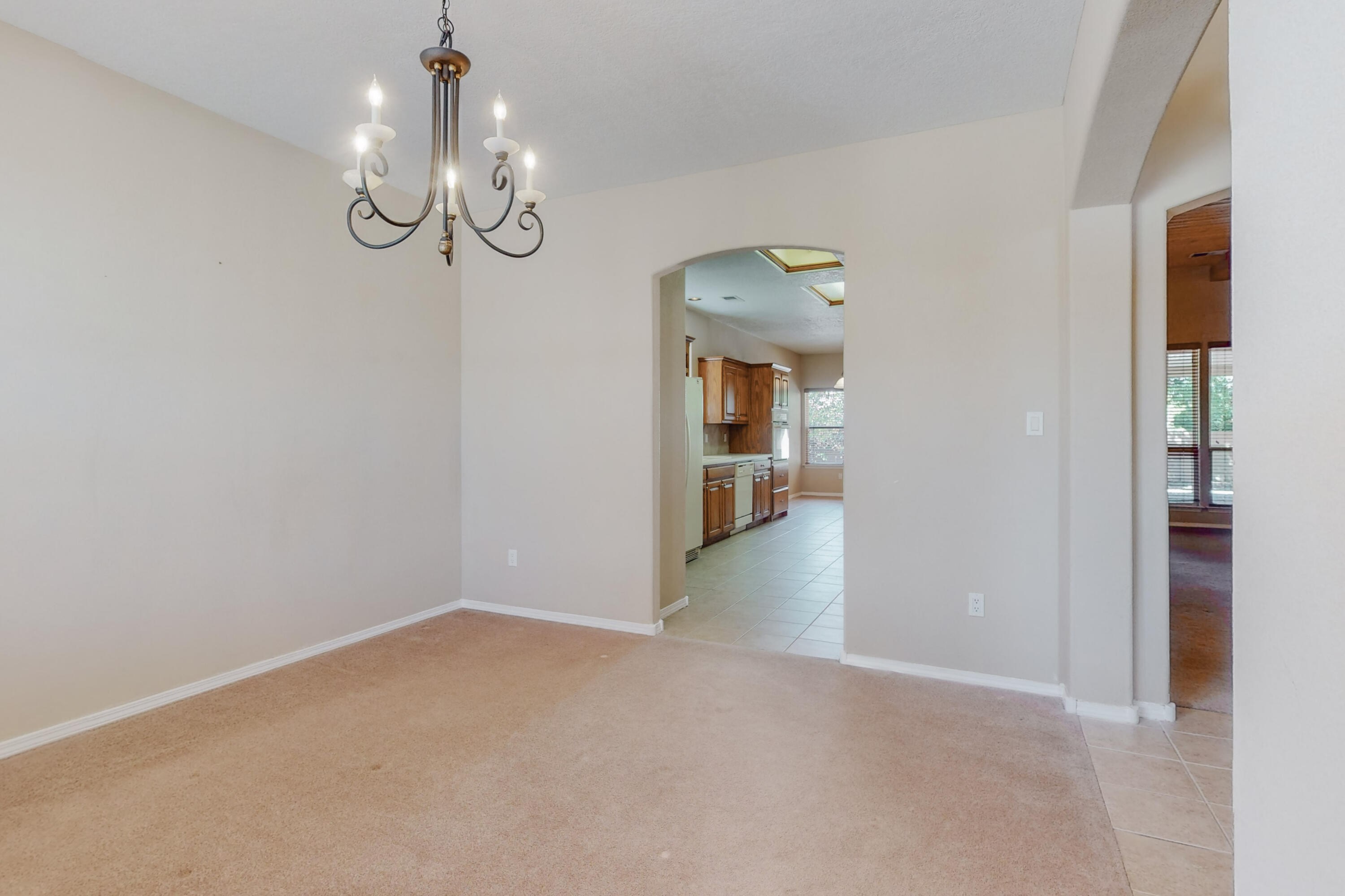 7205 CALLE MONTANA NE