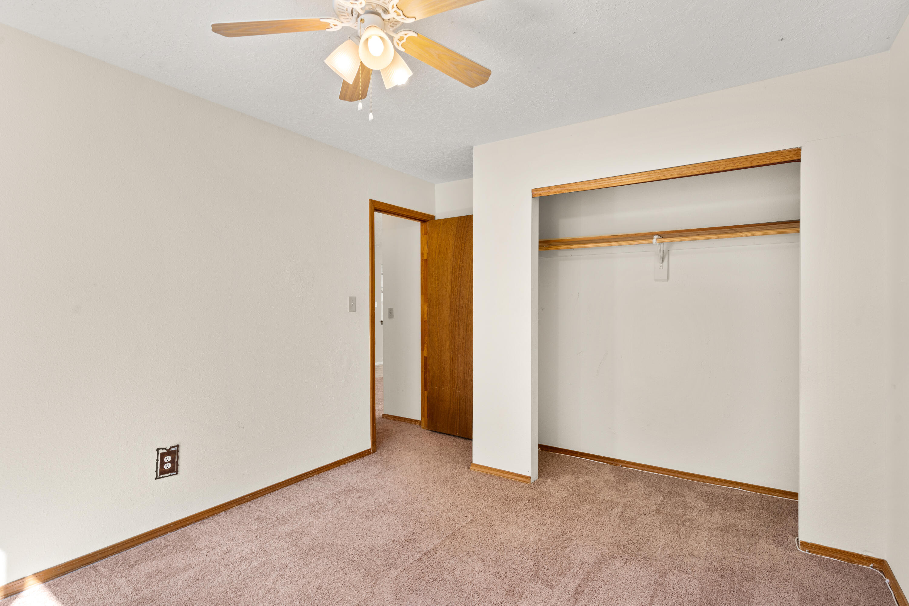 12 MCCALL Lane