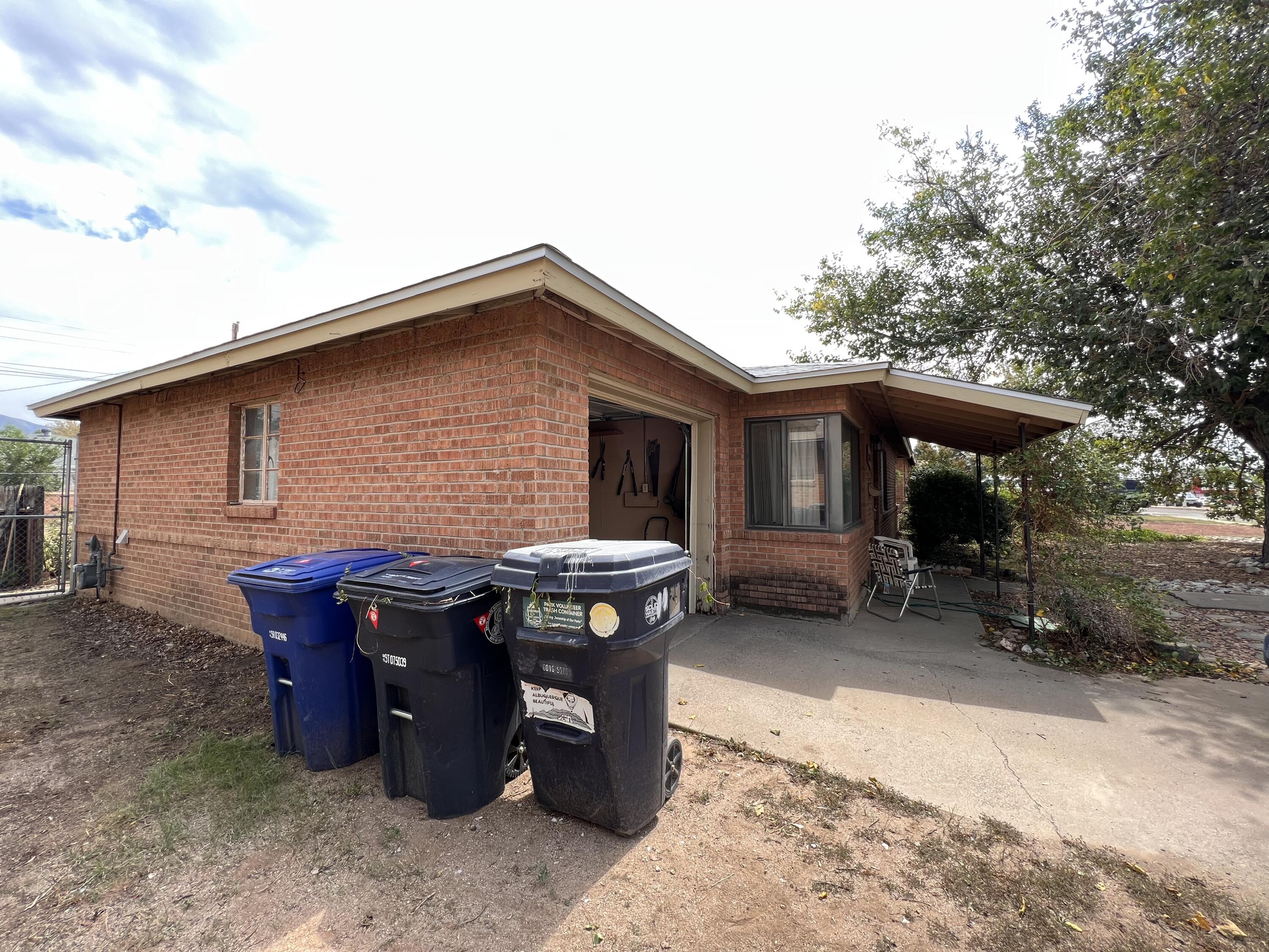 2614 WYOMING Boulevard NE