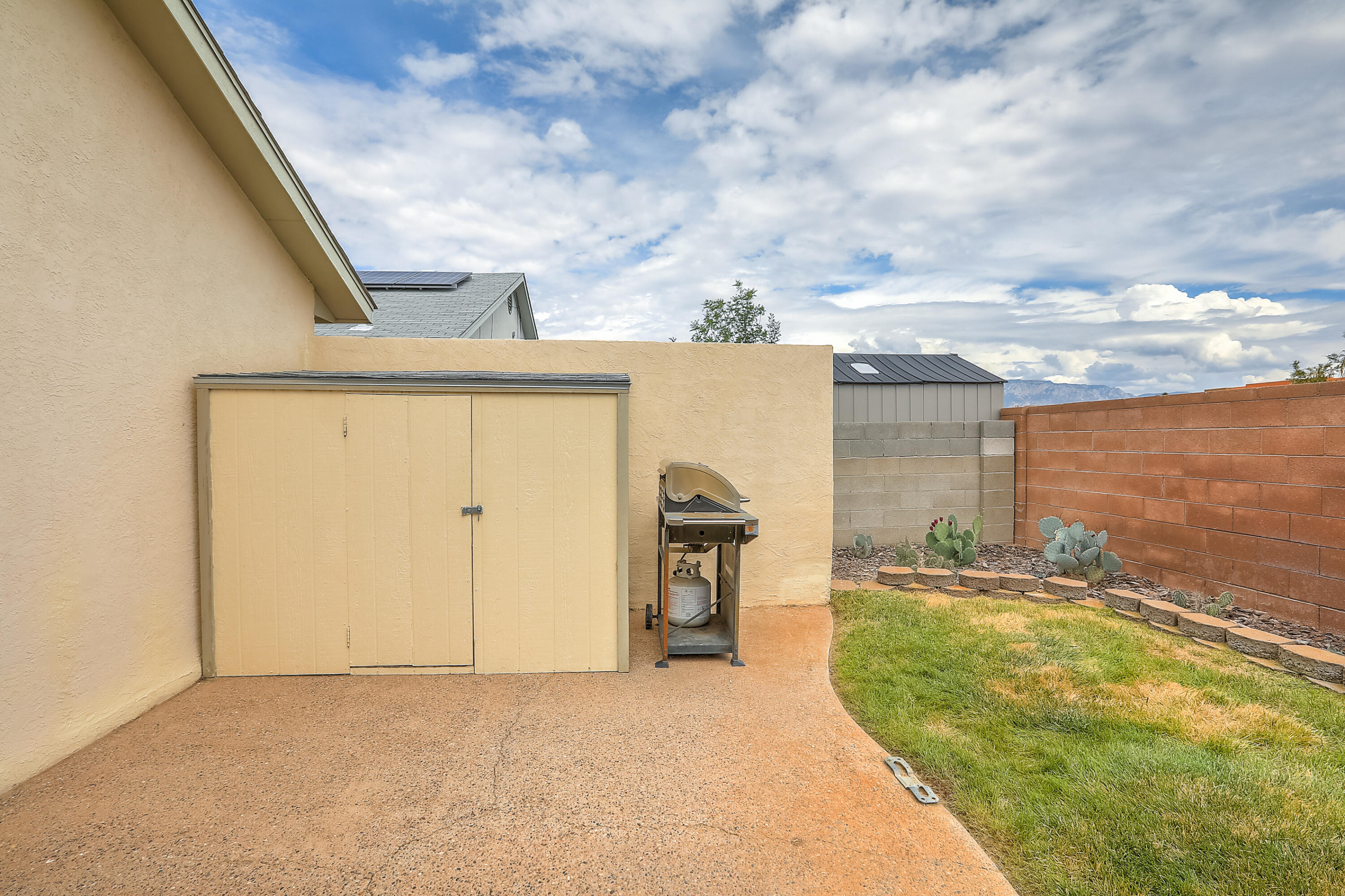 3826 DiabloTrail Place NW