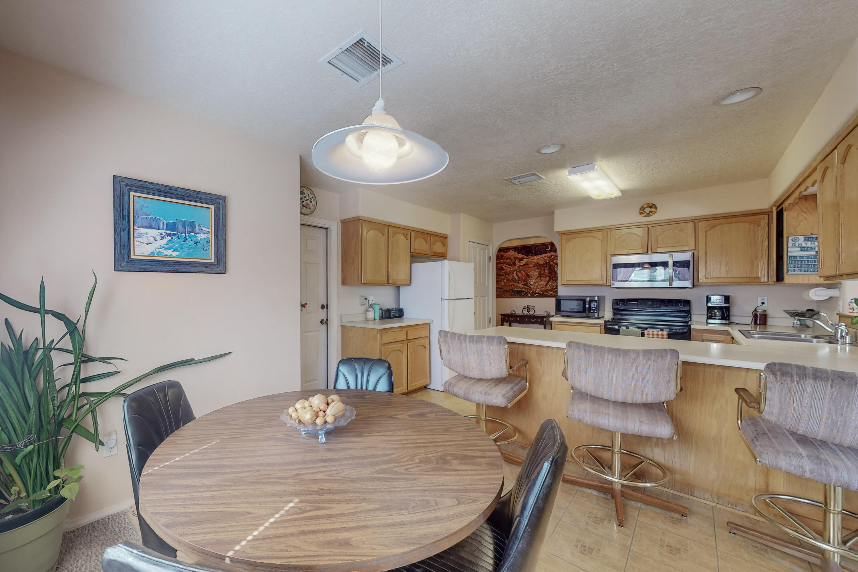 1006 LEE TREVINO Drive