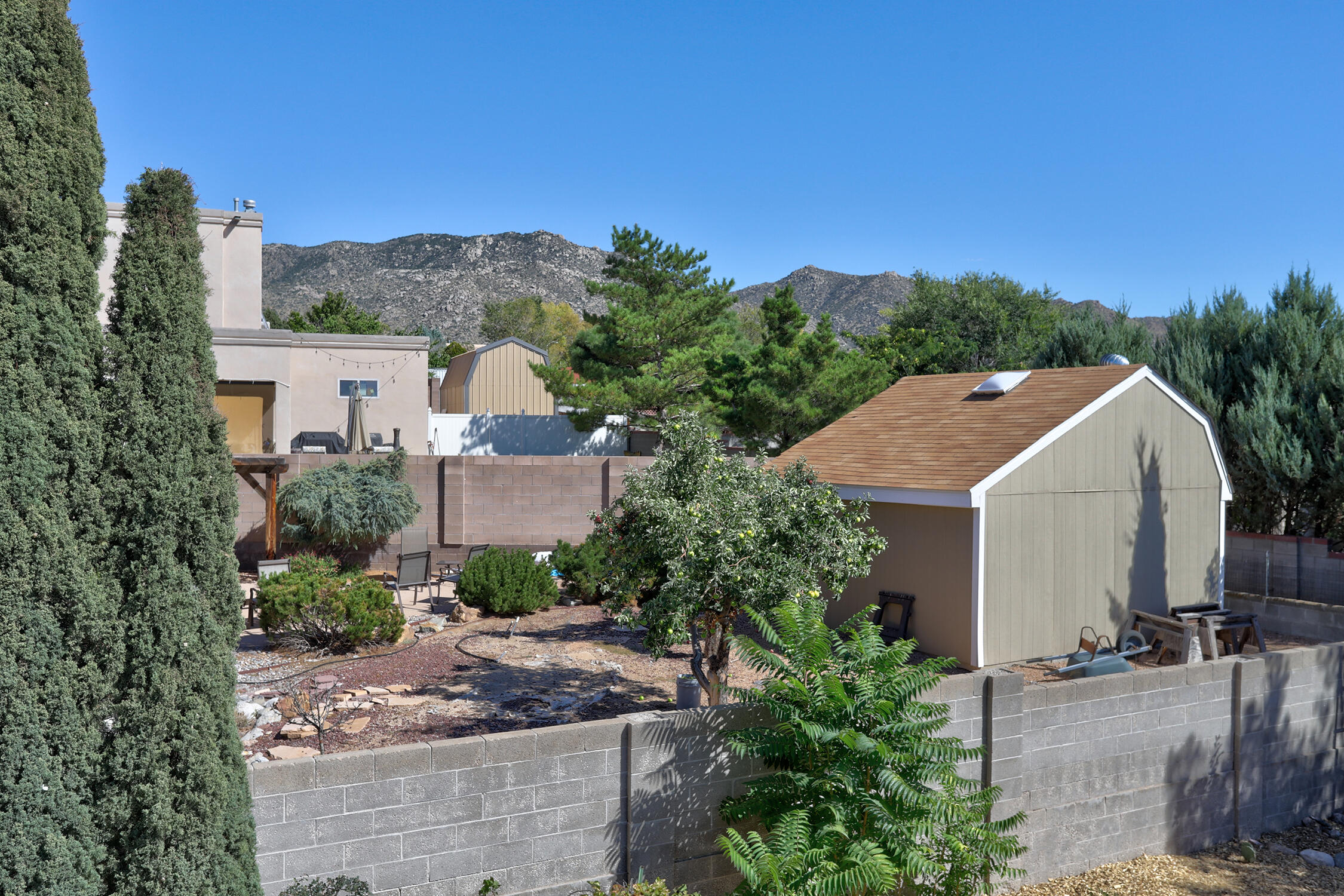 1510 MONTE LARGO Drive NE
