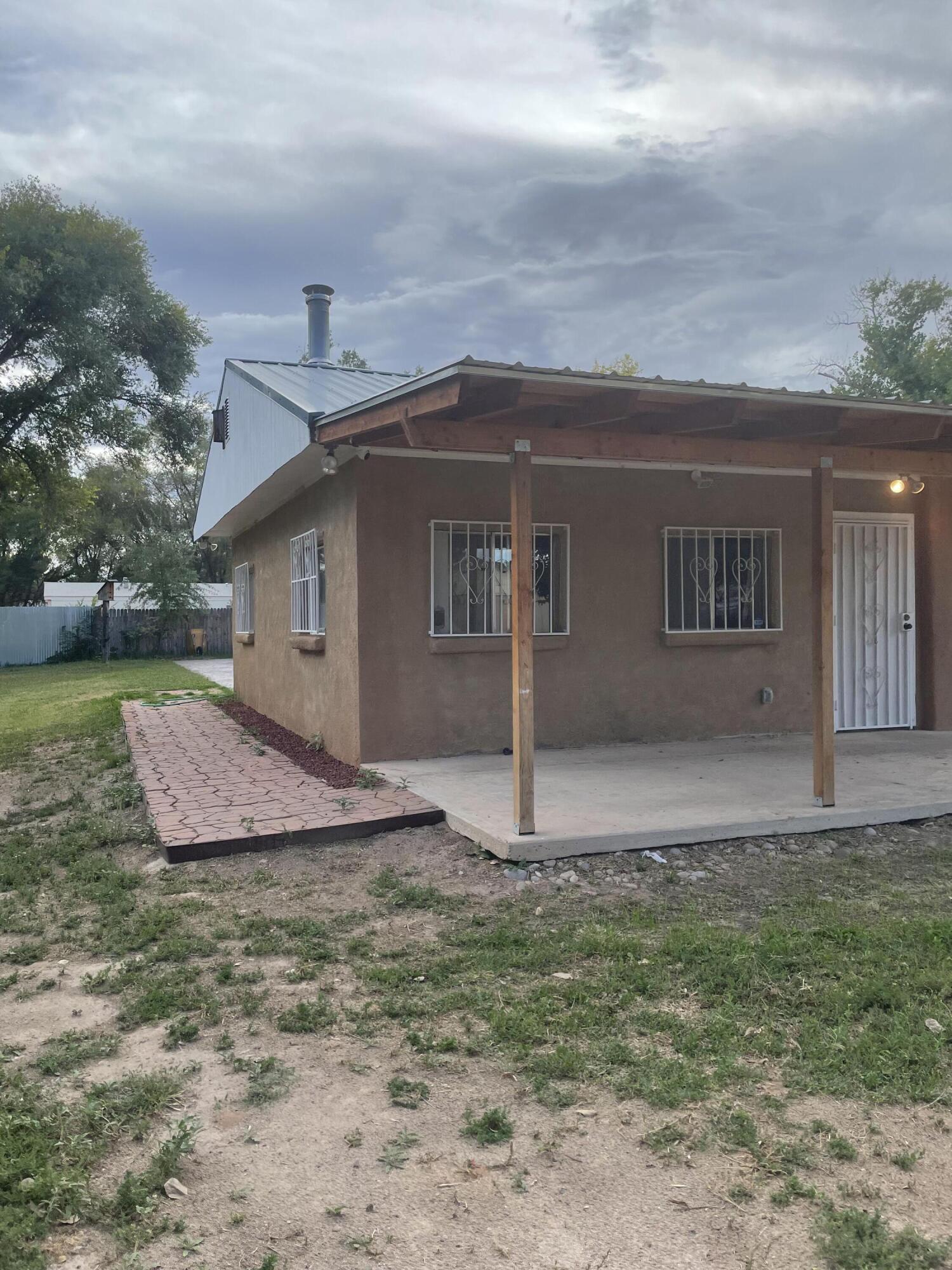 33 Sunflower Lane