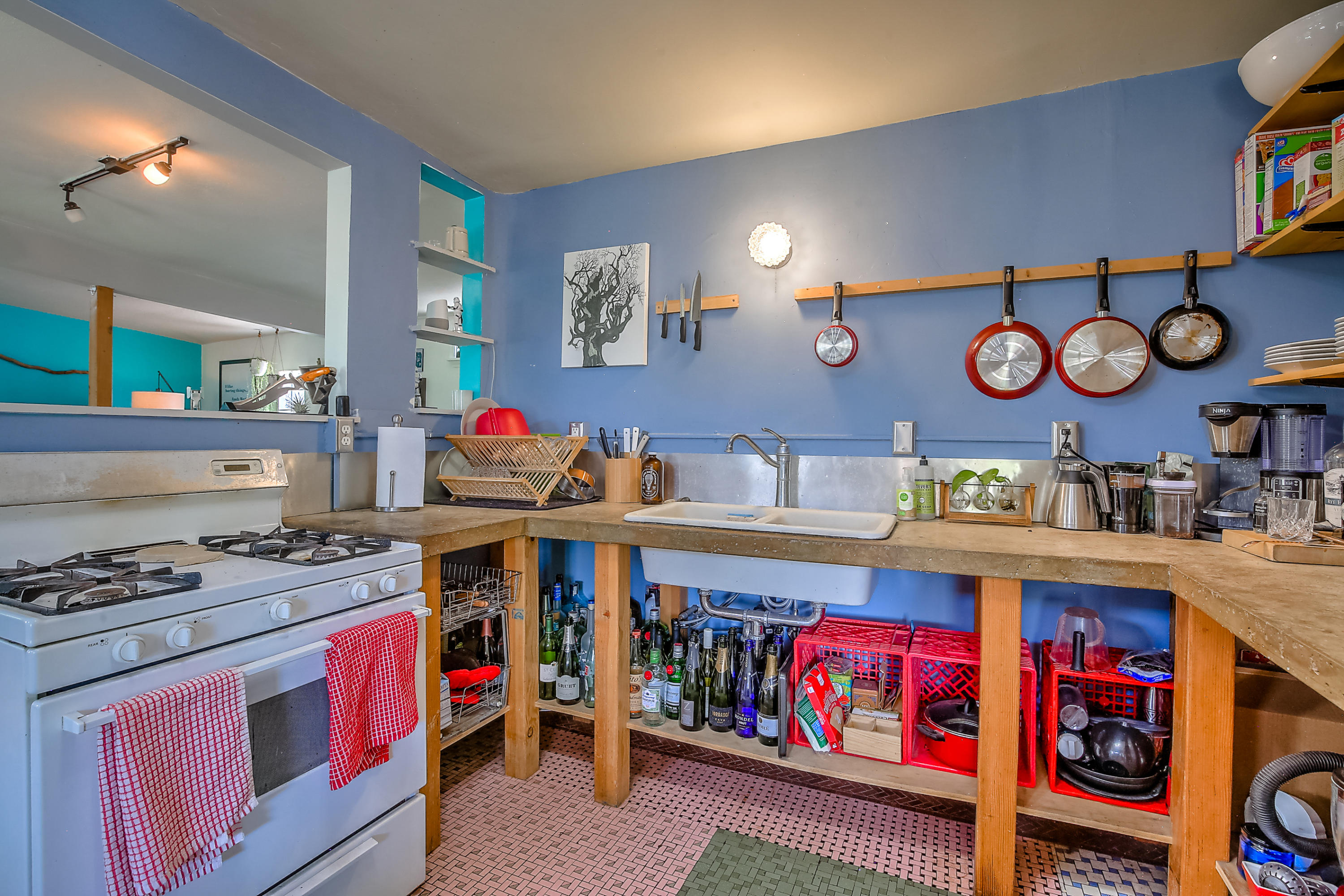 1014 WALTER Street SE