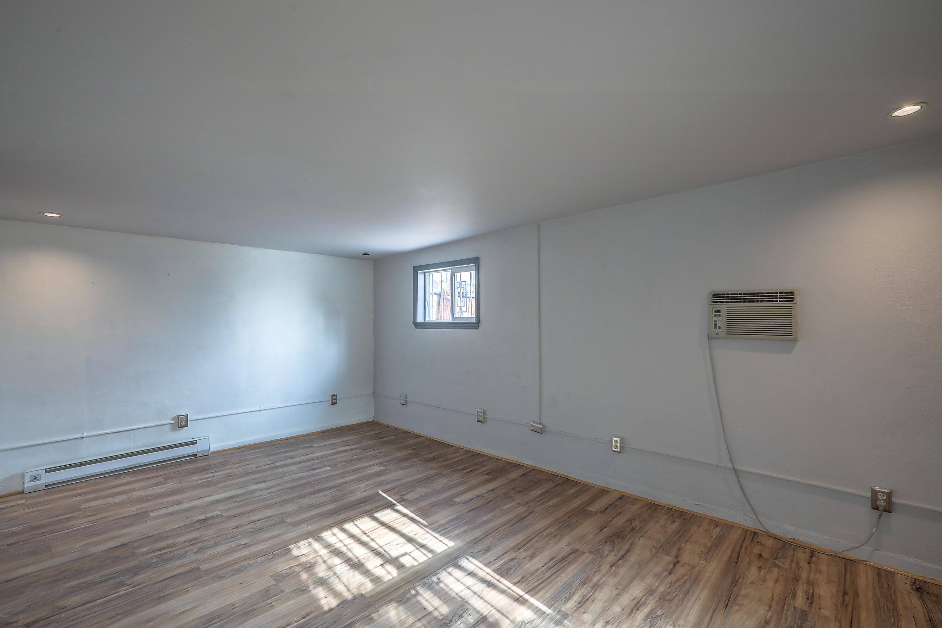 1014 WALTER Street SE